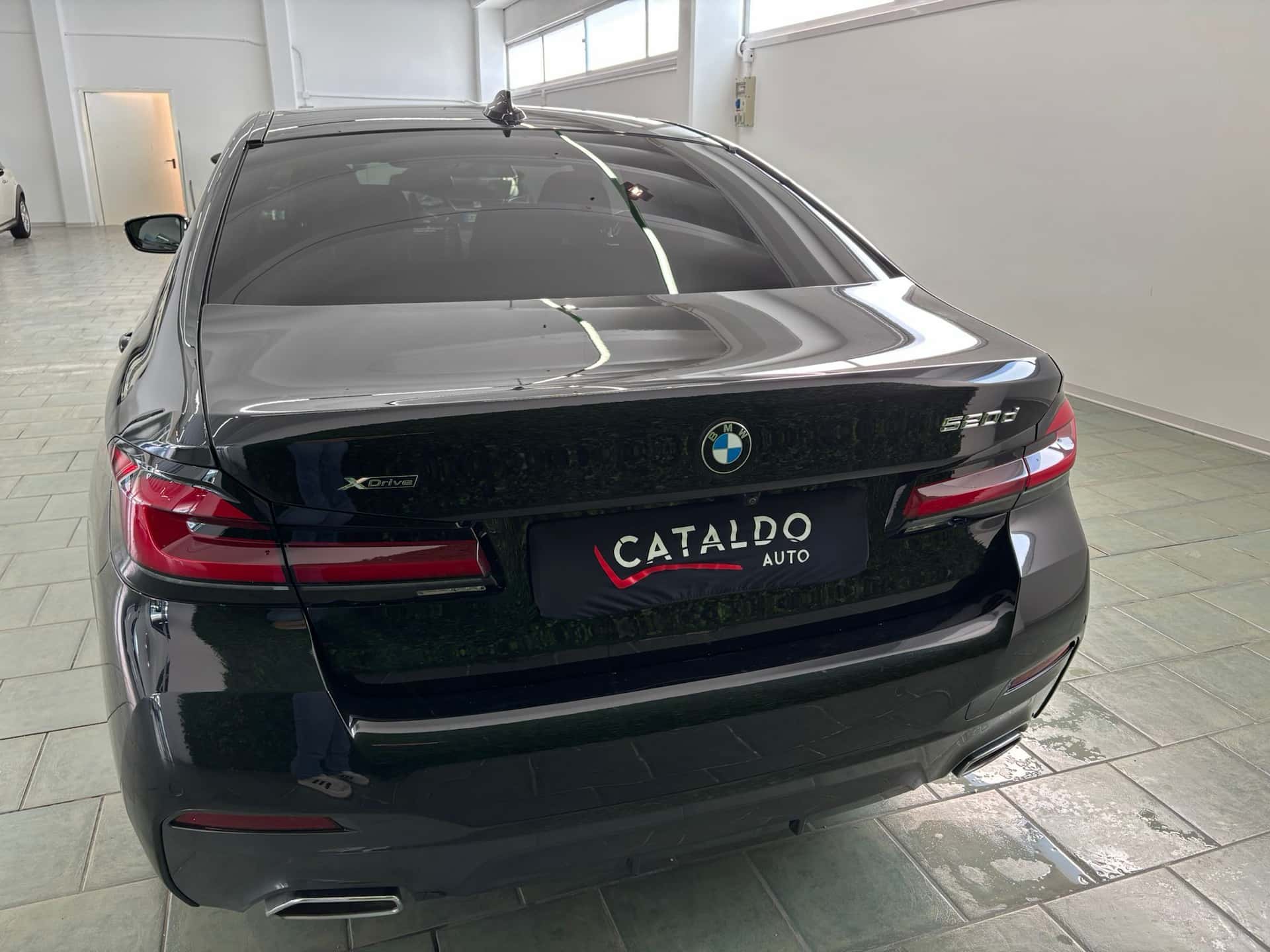 BMW 520 Serie 5 Berlina 520d mhev 48V xdrive Msport auto - Immagine 4
