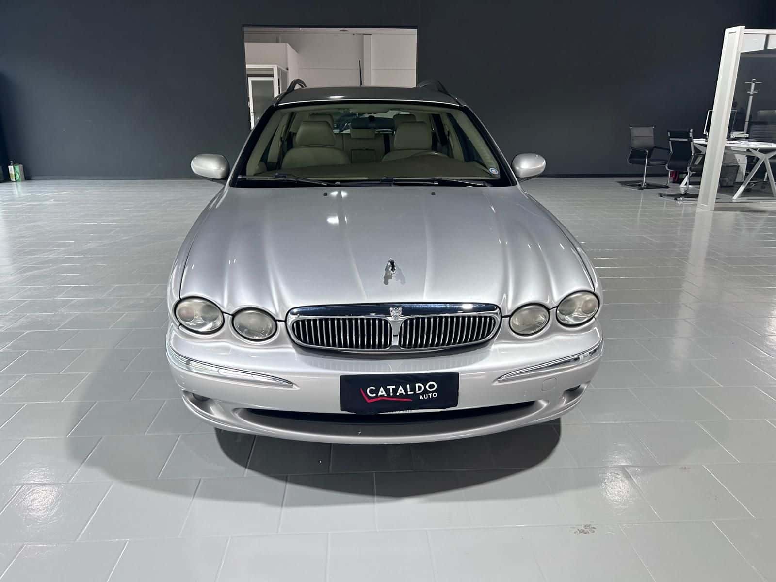 Jaguar X-Type Station Wagon 2.0d Classic E4 - Immagine 8
