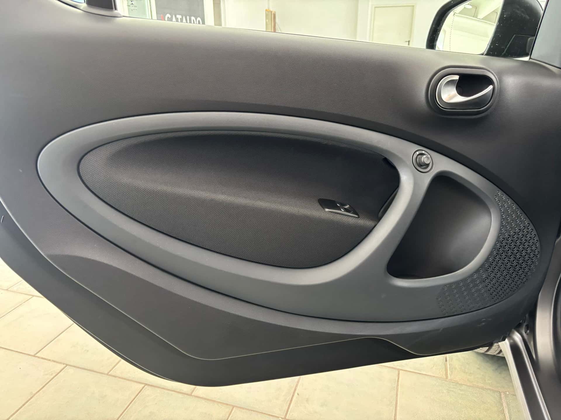 smart Fortwo III 2015 0.9 t Passion 90cv twinamic - Immagine 9