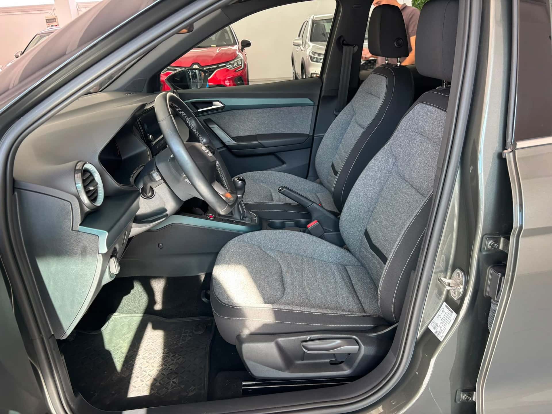 Seat Arona 1.0 EcoTSI XPERIENCE - Immagine 9