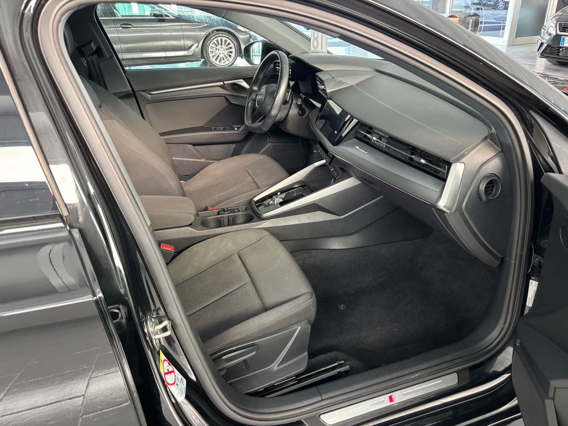 Audi A3 IV 2020 Sportback 30 2.0 tdi S line edition s-tronic - Immagine 16