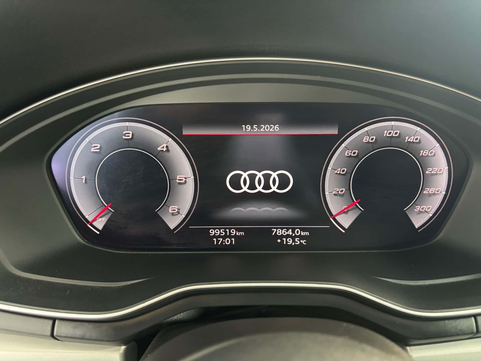 Audi A4 2019 Allroad Quattro 40 2.0 tdi Identity Contrast quattro 190cv s tronic - Immagine 13