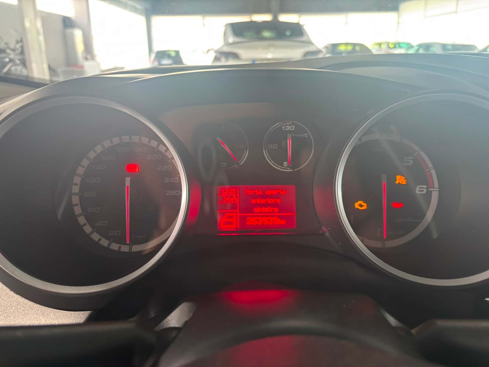 Alfa Romeo Giulietta III 2010 1.6 jtdm(2) Progression c/CL - Immagine 13