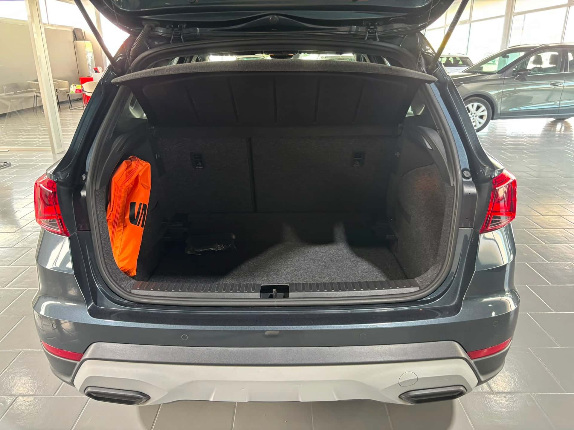 SEAT Arona 2022 1.0 ecotsi Xperience 95cv - Immagine 19