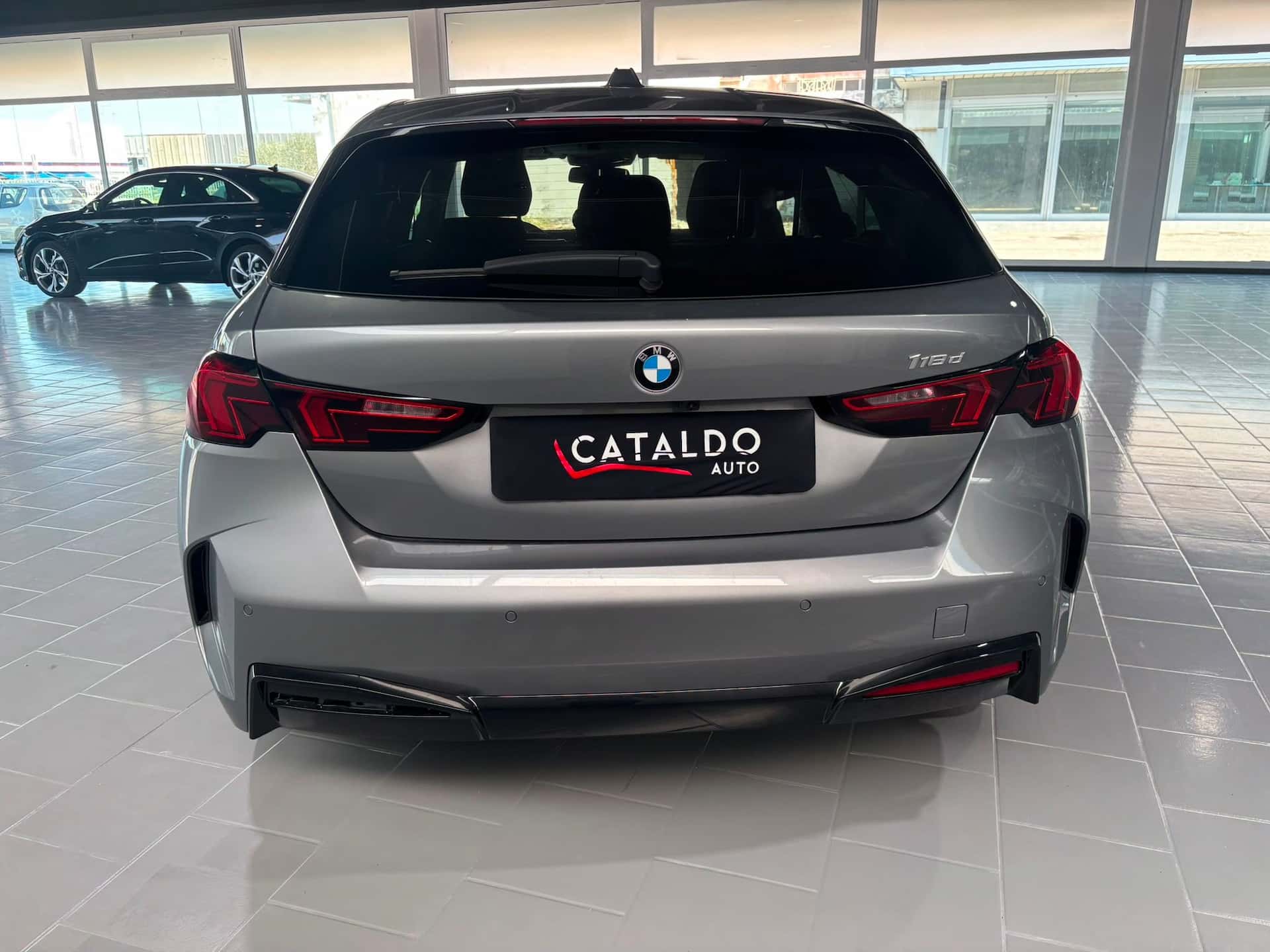 BMW 118 Serie 1 F70 118d MSport Design auto - Immagine 4