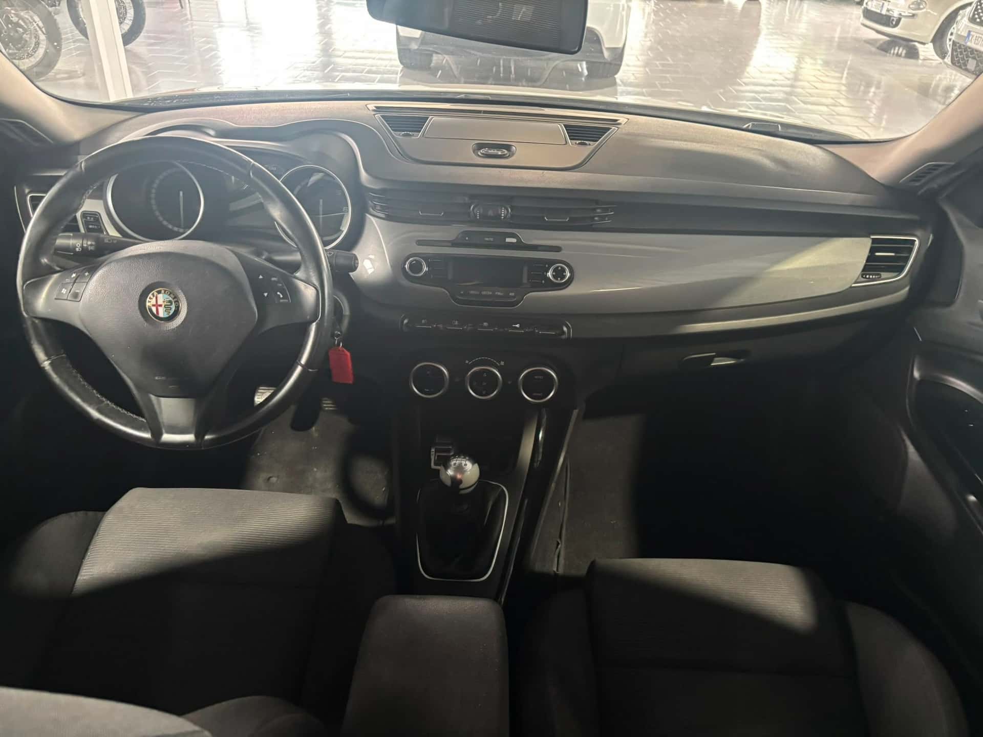 Alfa Romeo Giulietta III 2010 1.6 jtdm(2) Progression c/CL - Immagine 11
