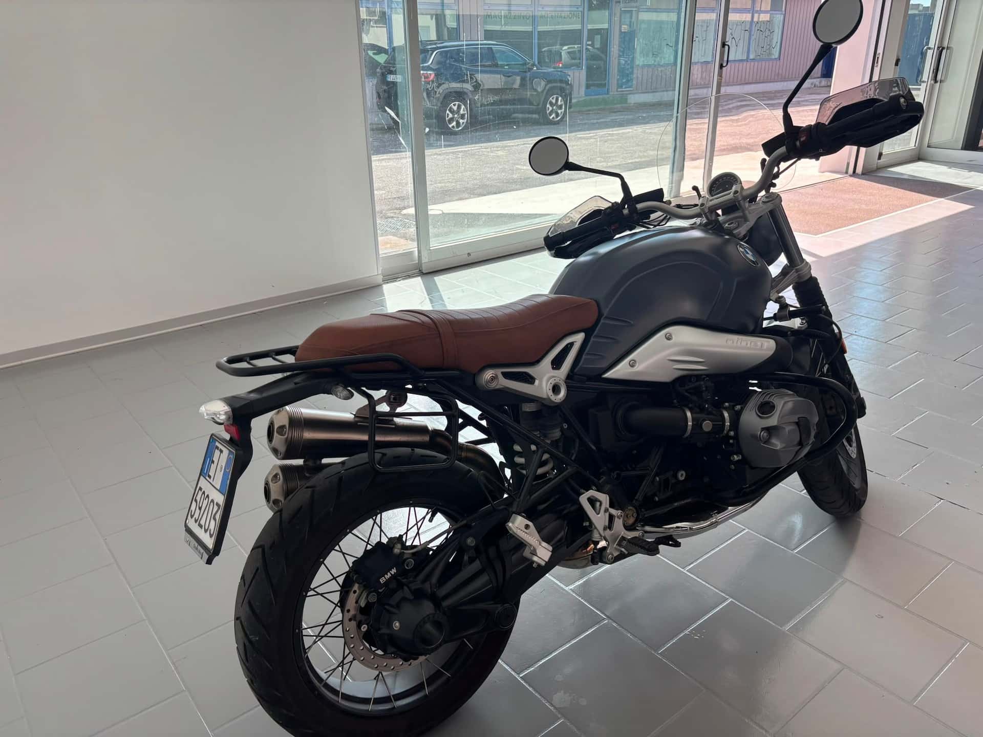 BMW R nineT Scrambler - Immagine 4