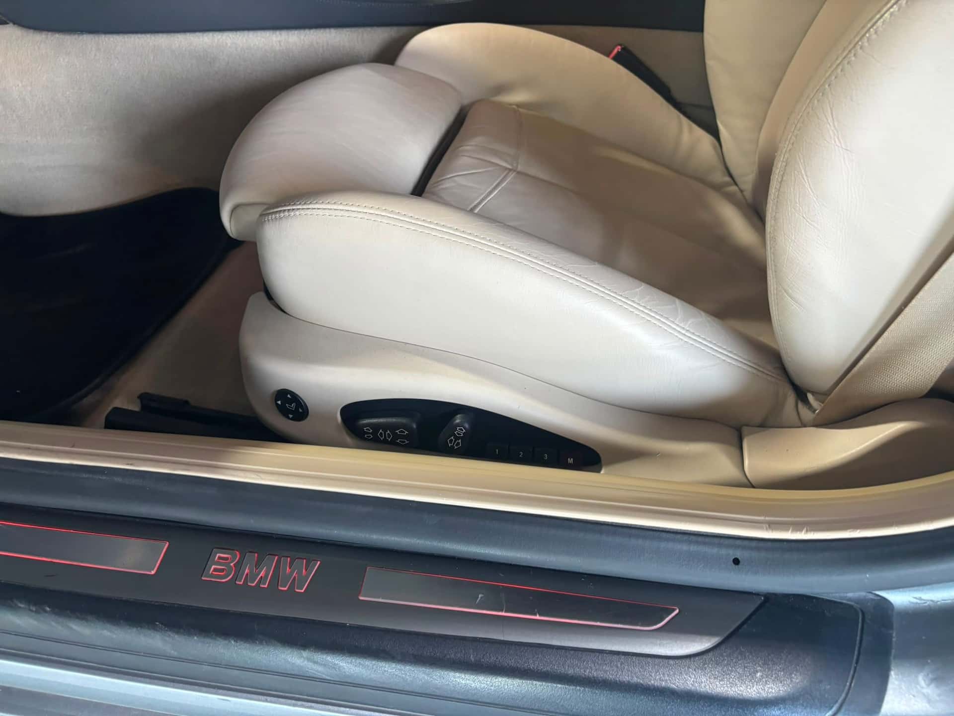 BMW 630Ci Cabrio - Immagine 11
