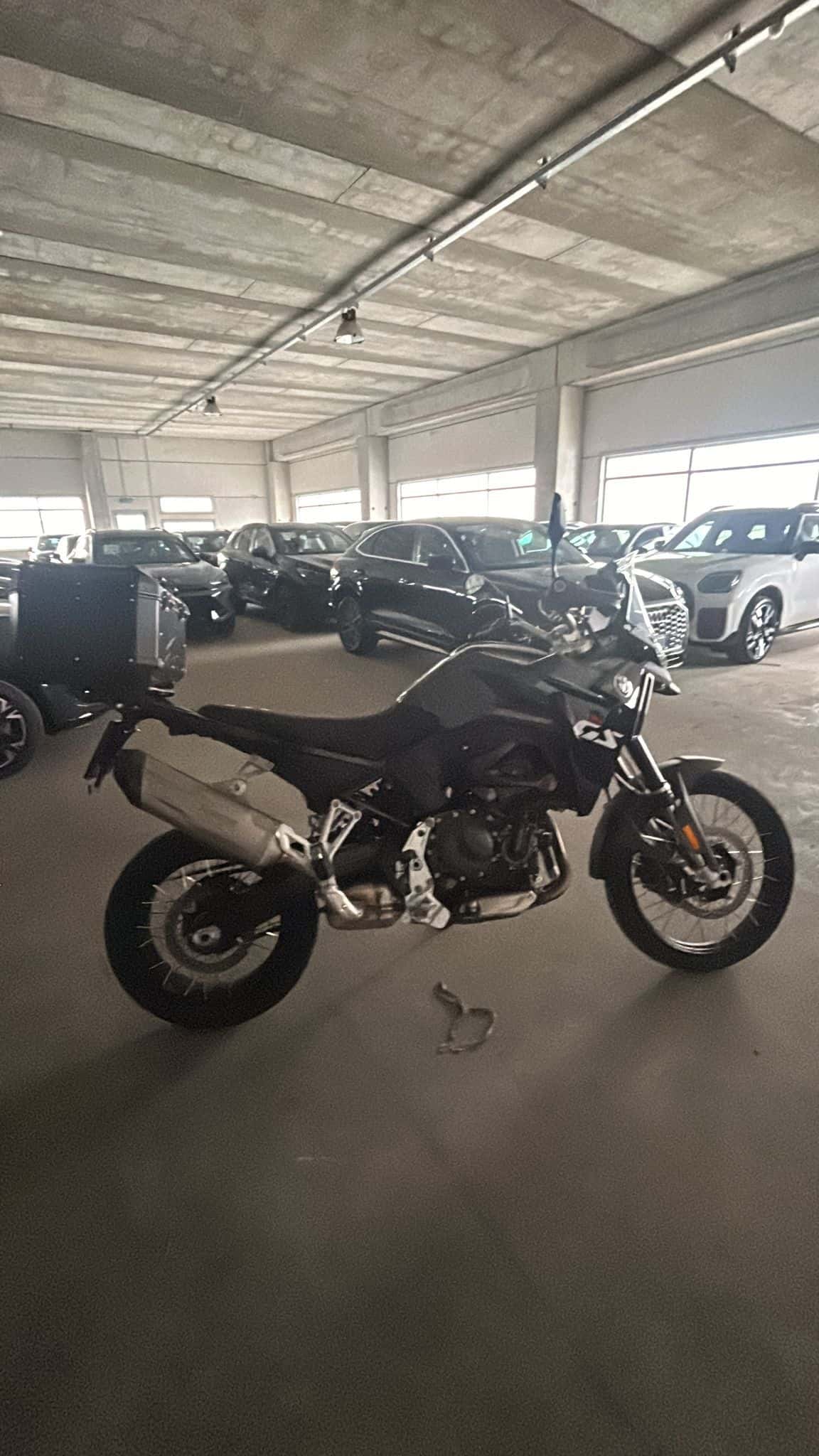 Bmw F 900 GS - Immagine 2
