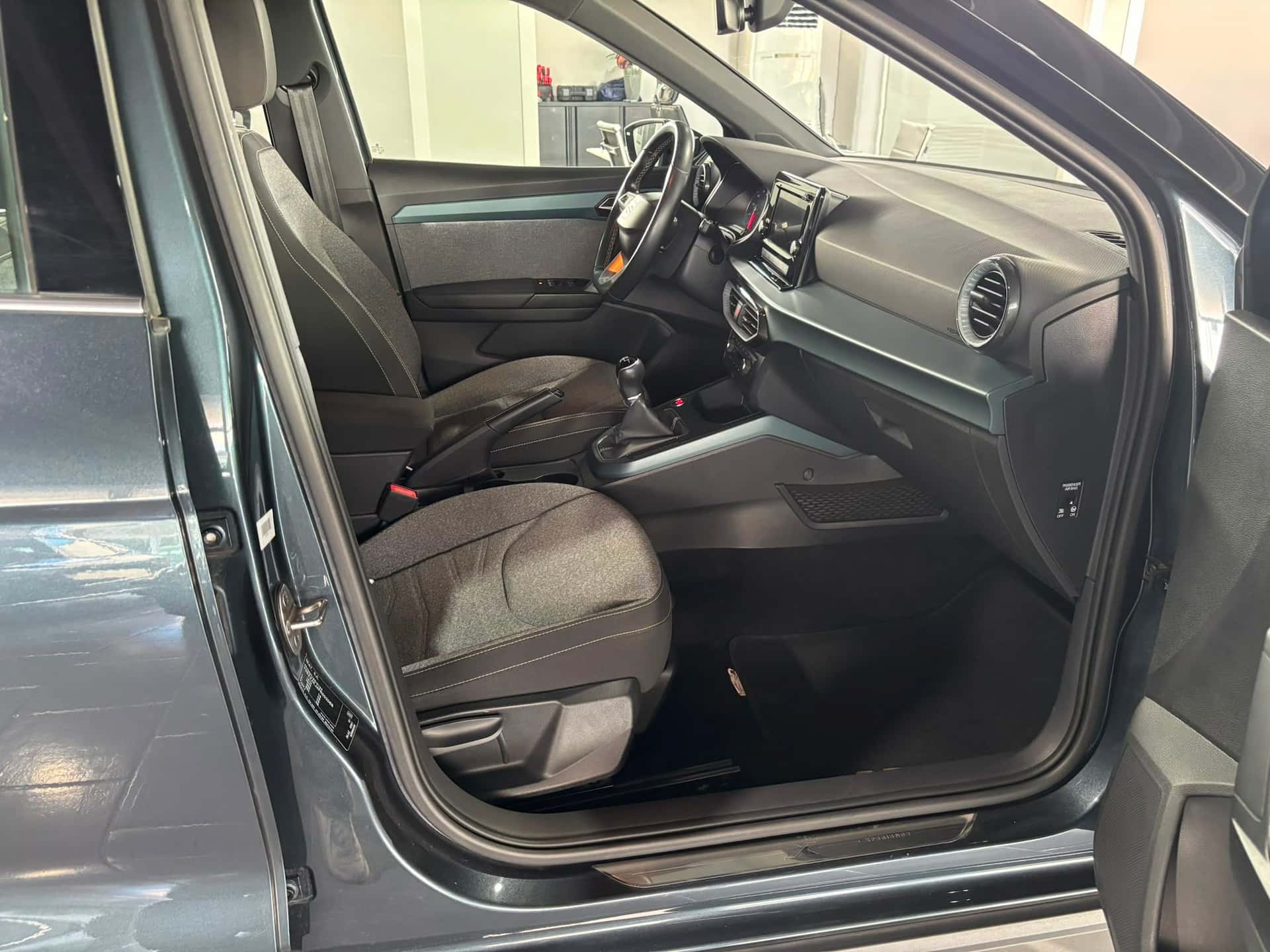 SEAT Arona 2022 1.0 ecotsi Xperience 95cv - Immagine 16
