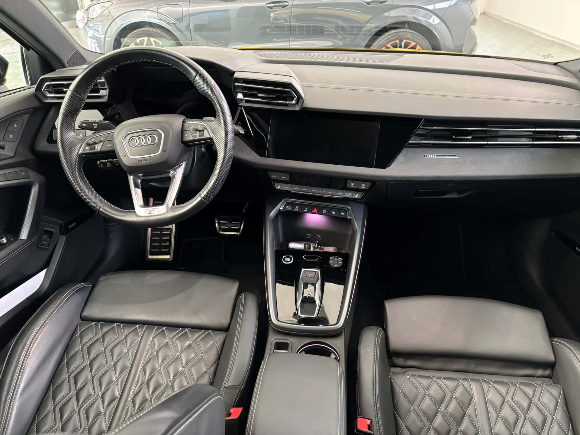 Audi A3 allstreet 35 TFSI MHEV S tronic Identity Contrast - Immagine 12