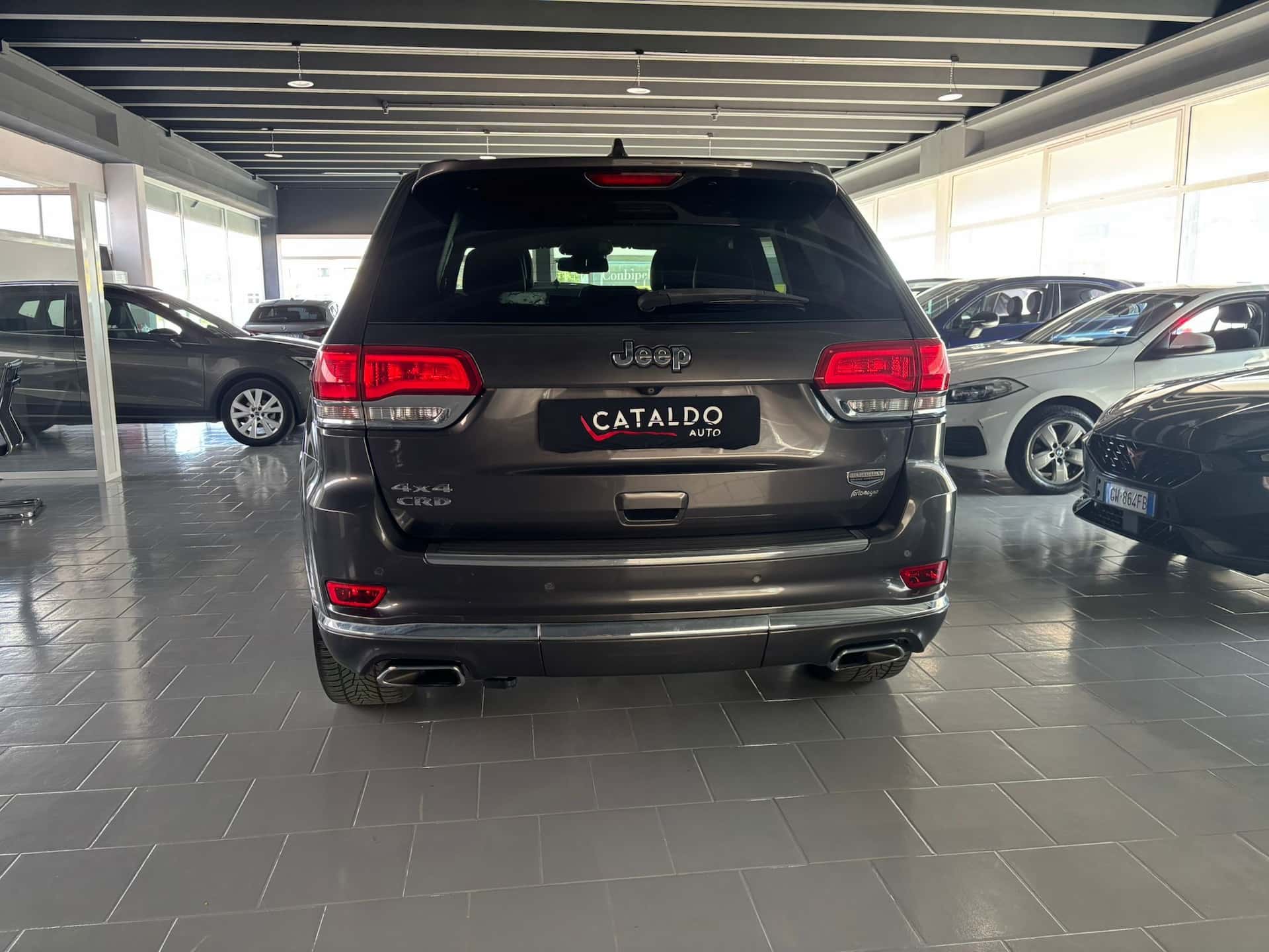 Jeep Grand Cherokee IV 2013 3.0 crd (mjt II) V6 Summit 250cv auto - Immagine 4