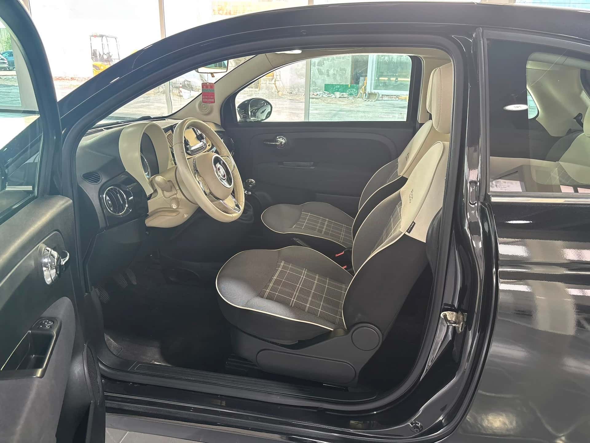 Fiat 500 III 2015 1.2 Lounge 69cv - Immagine 10