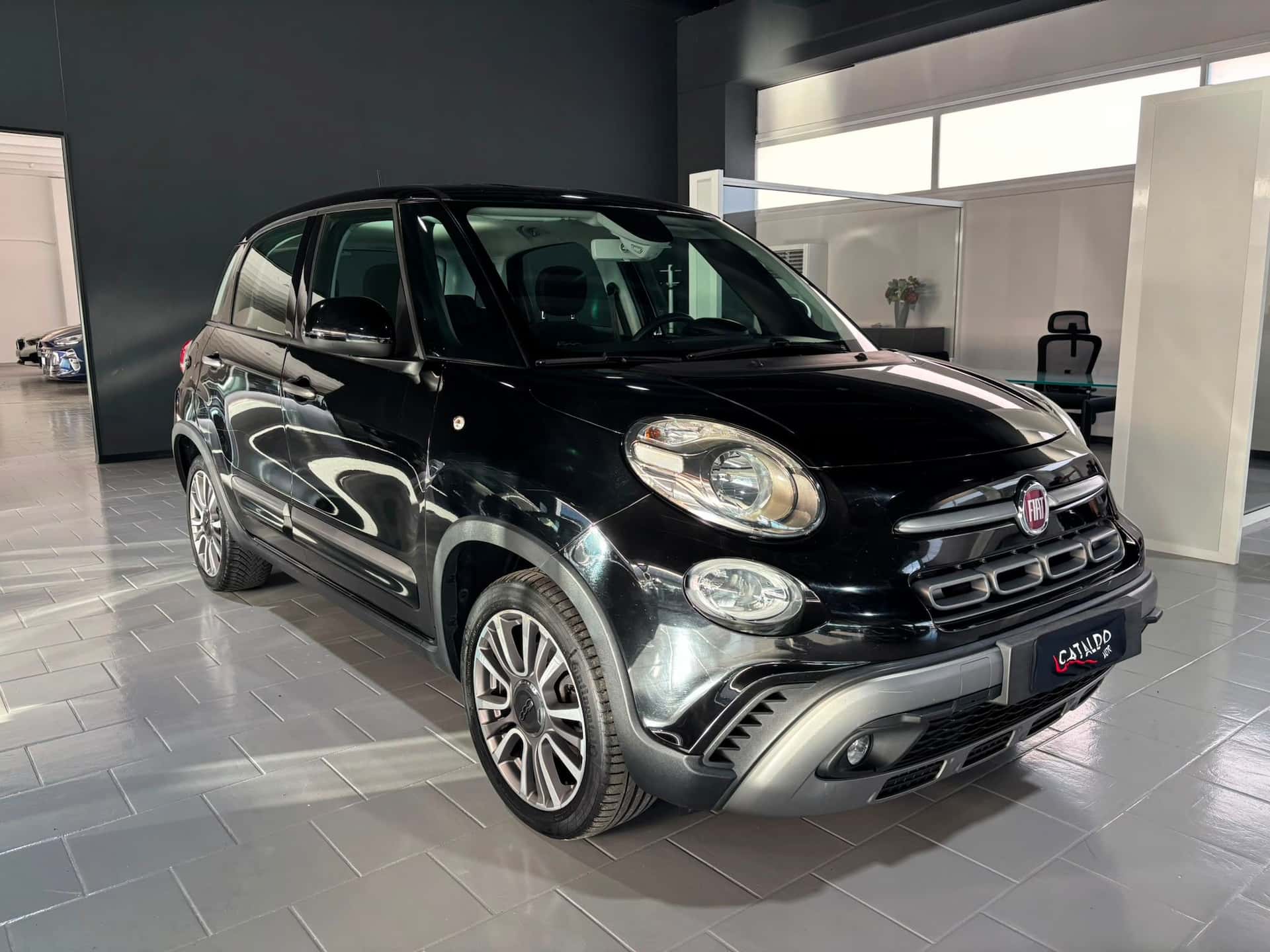 Fiat 500L 2017 Cross 1.3 mjt 95cv - Immagine 7