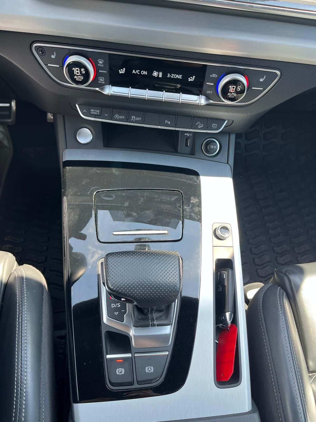 Audi Q5 II 2020 40 2.0 tdi mhev 12V S line Plus quattro s-tronic - Immagine 13