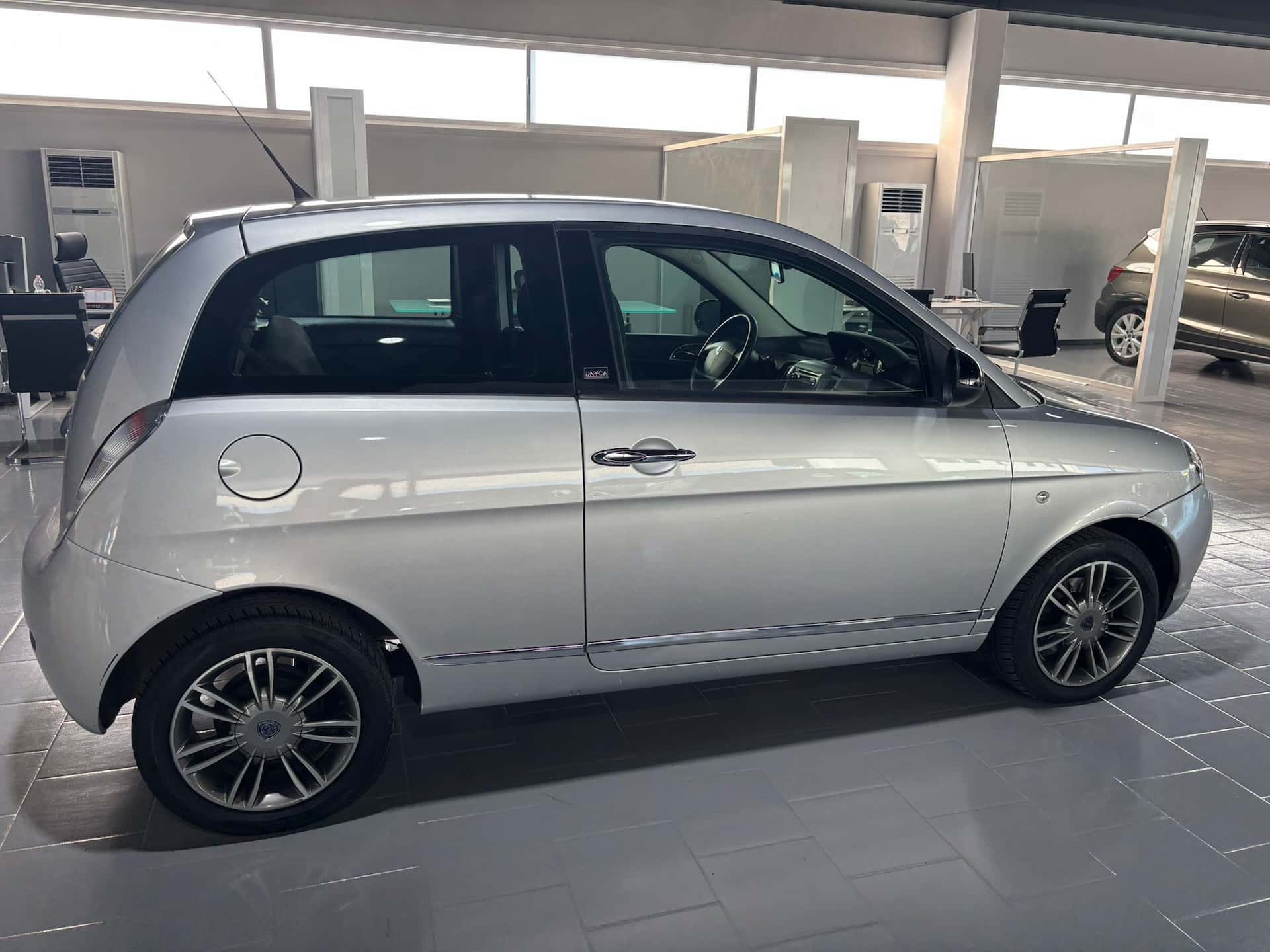 Lancia Ypsilon II 2007 1.2 8v Unyca - Immagine 6