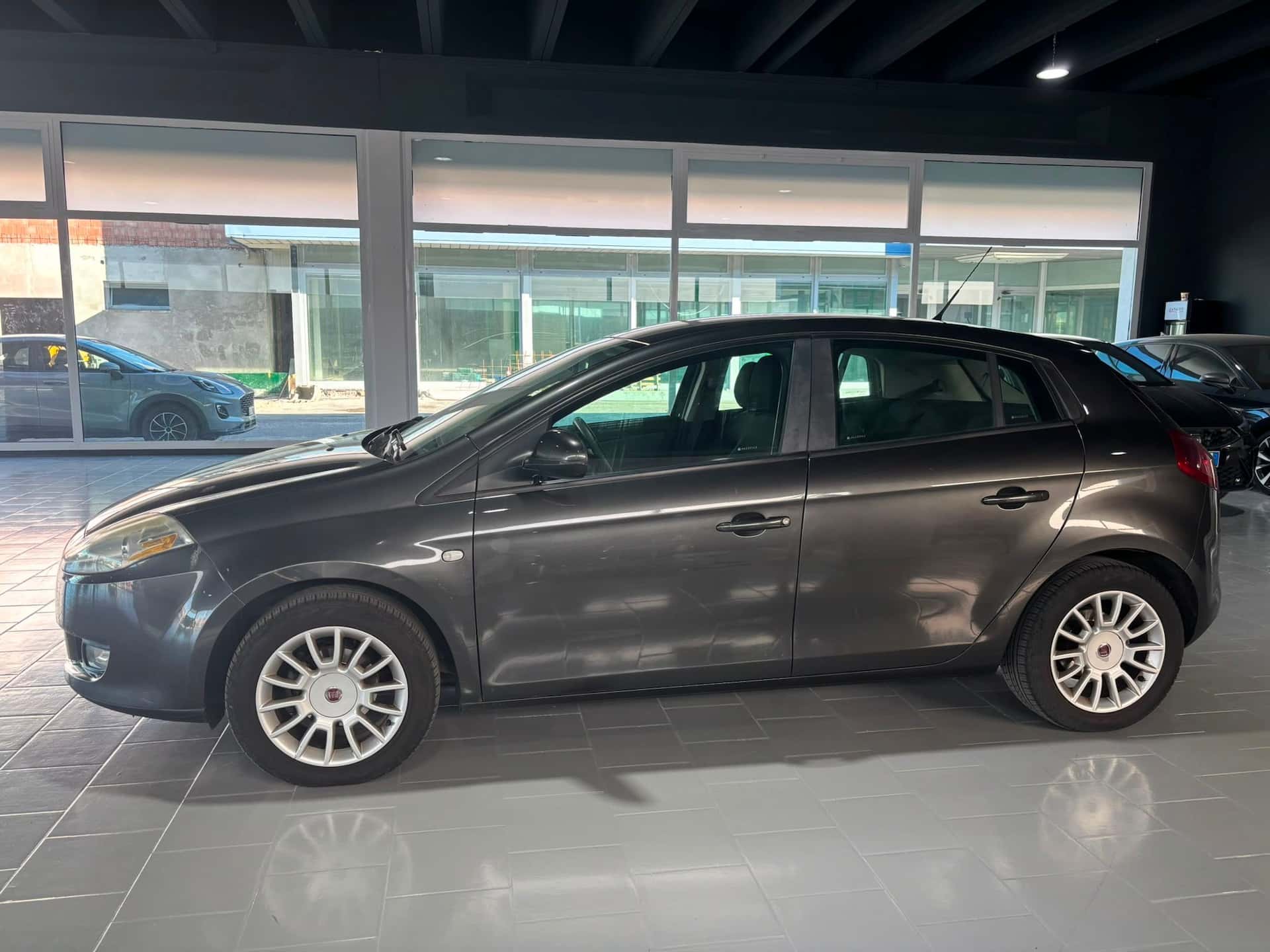 Fiat Bravo II 2007 1.4 16v Dynamic Gpl - Immagine 2