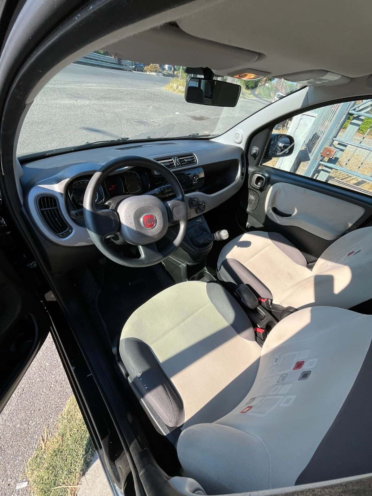 Fiat Panda III 2012 1.2 Lounge 69cv - Immagine 7
