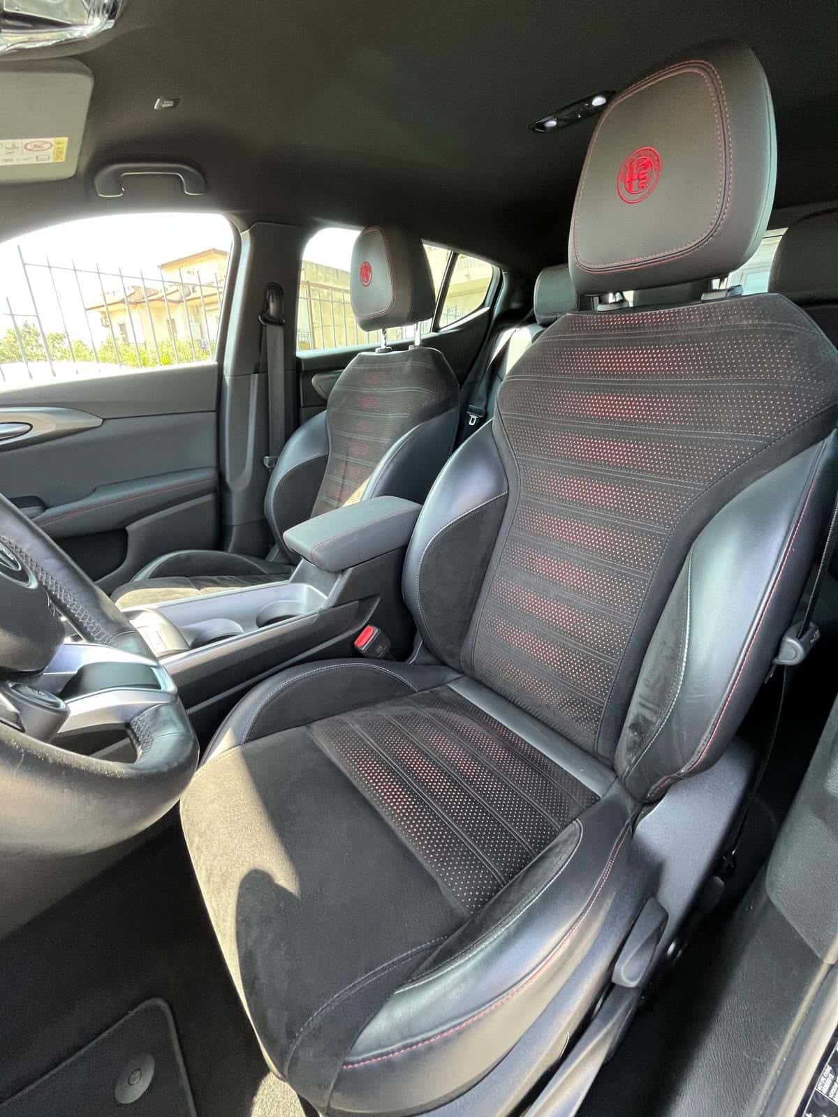 Alfa Romeo Tonale 1.5 hybrid Veloce 160cv tct7 - Immagine 8