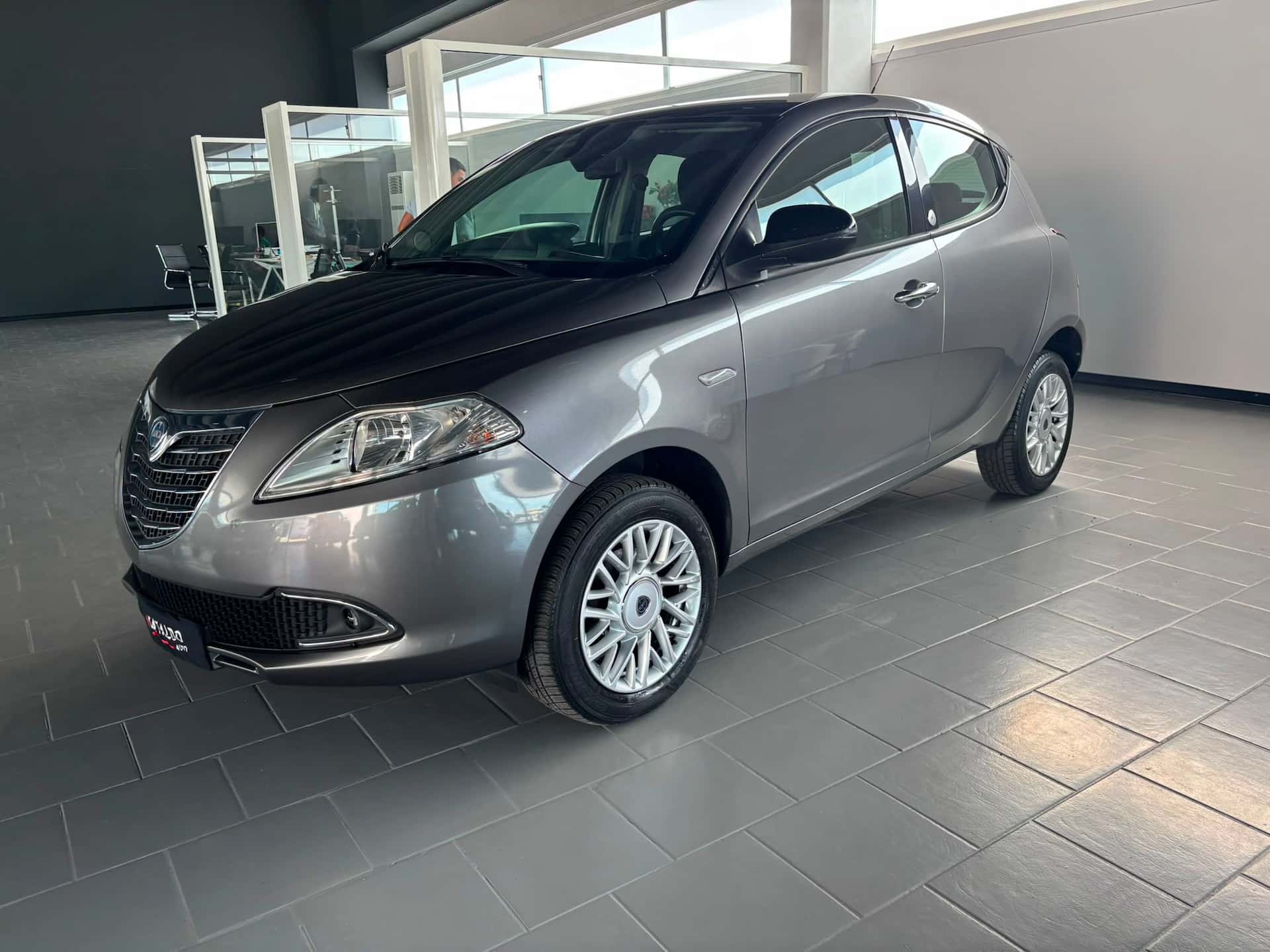 Lancia Ypsilon III 2011 0.9 t.air Gold ecochic metano 80cv  - Immagine 1