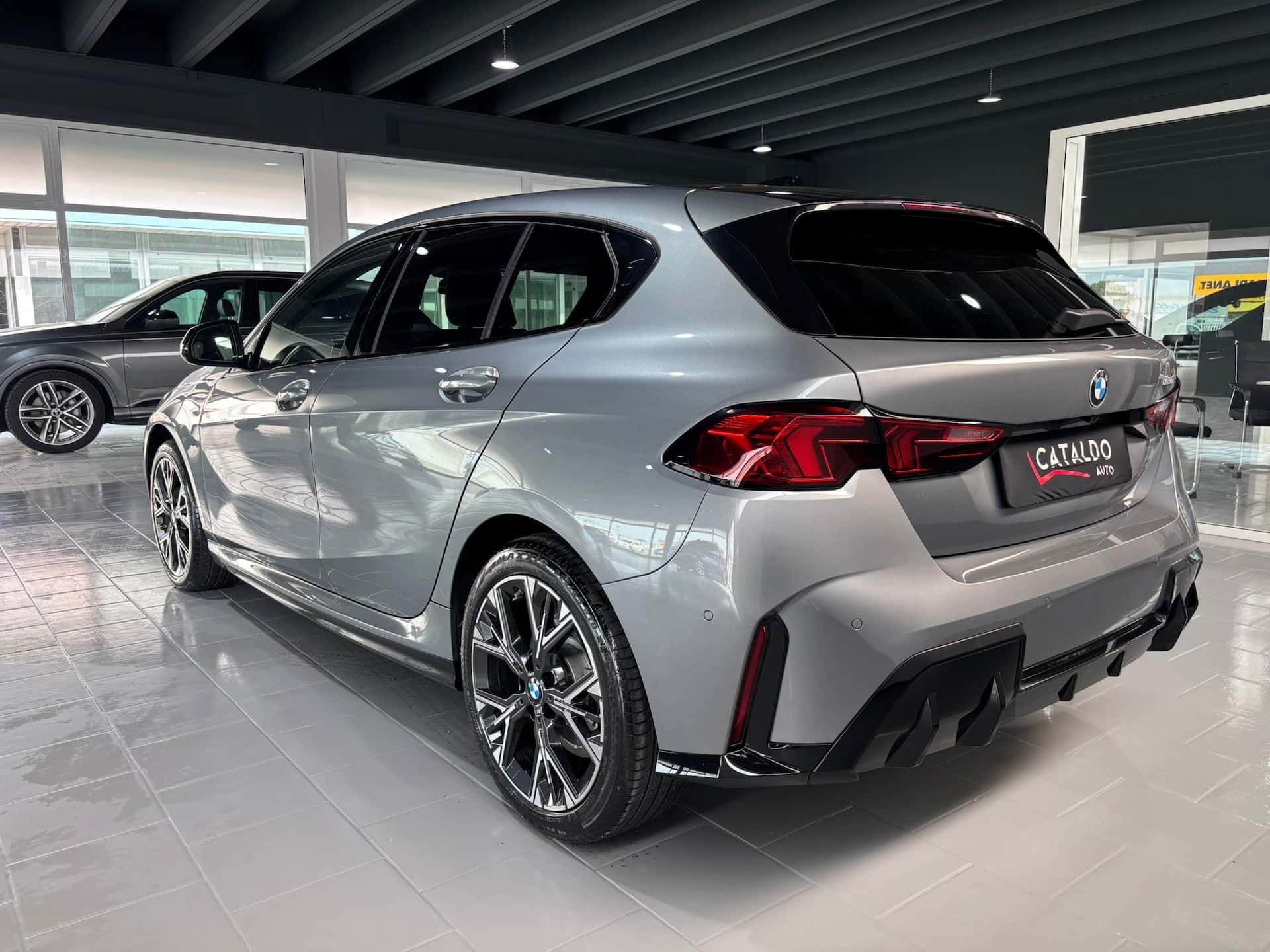 BMW 120 Serie 1 F70 48V MSport auto - Immagine 3