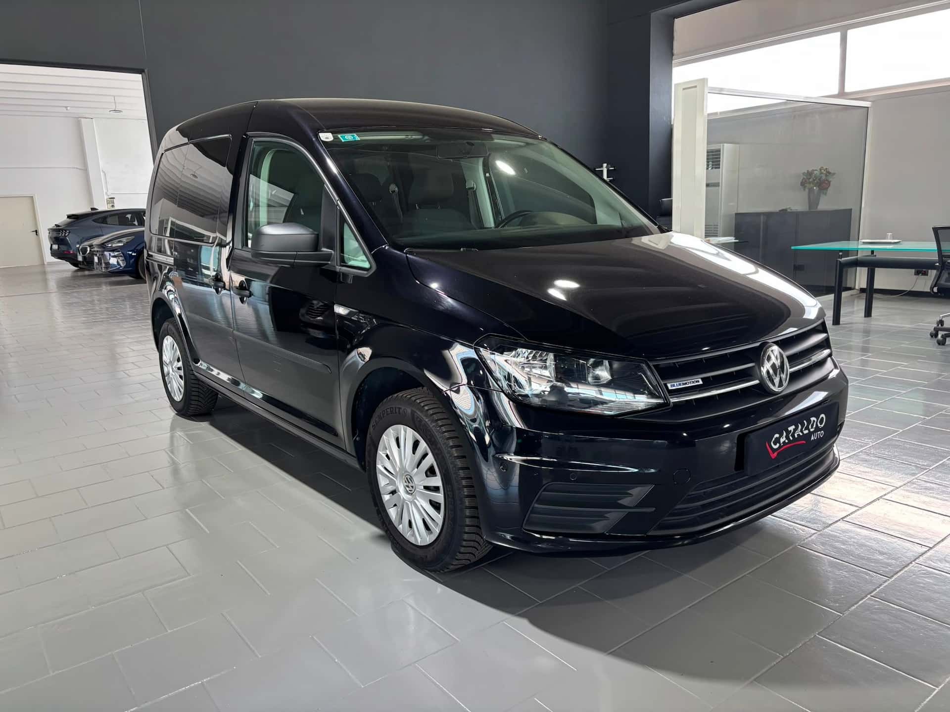 VOLKSWAGWEN CADDY 1.4 CONCEPTLINE TGI  - Immagine 7