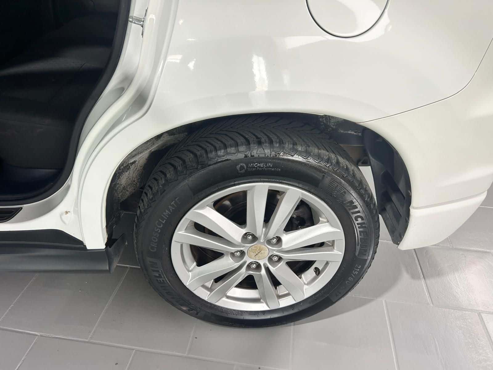 Mitsubishi ASX  I 2010 1.8 Inform 2wd - Immagine 16
