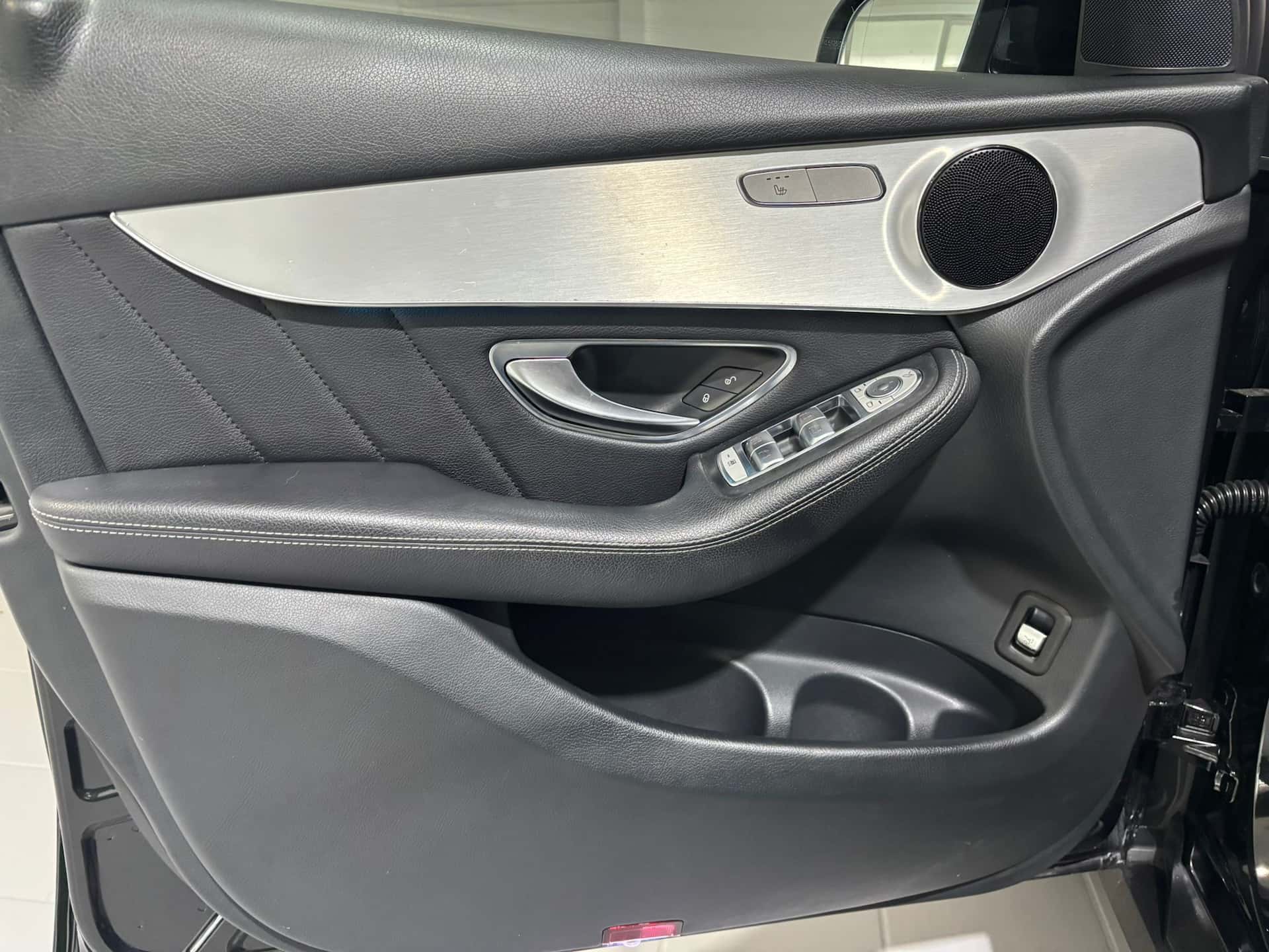 Mercedes-Benz GLC 220 d Sport 4matic auto - Immagine 9