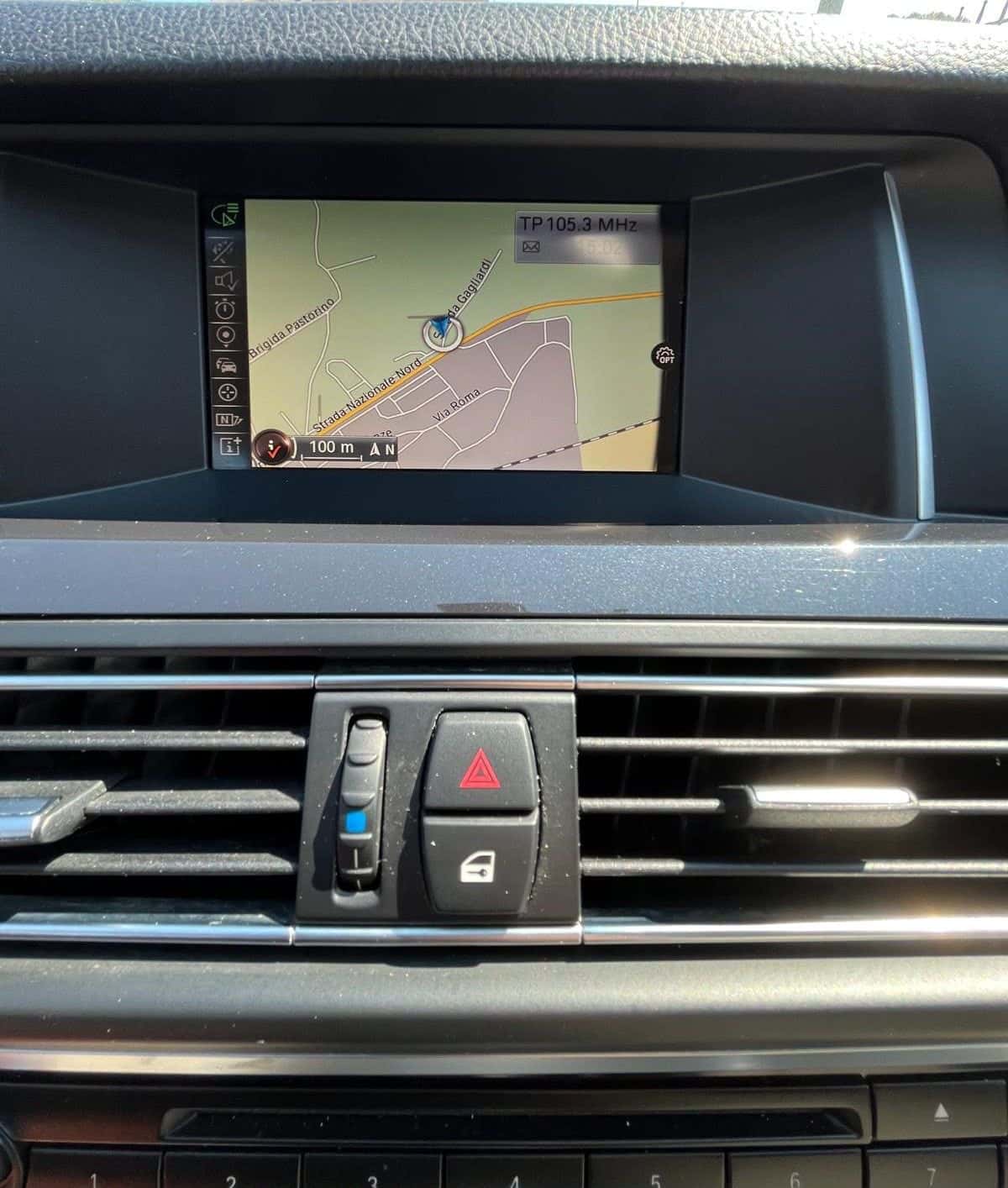 BMW 520d Serie 5 F10 Berlina Business 190cv auto - Immagine 14