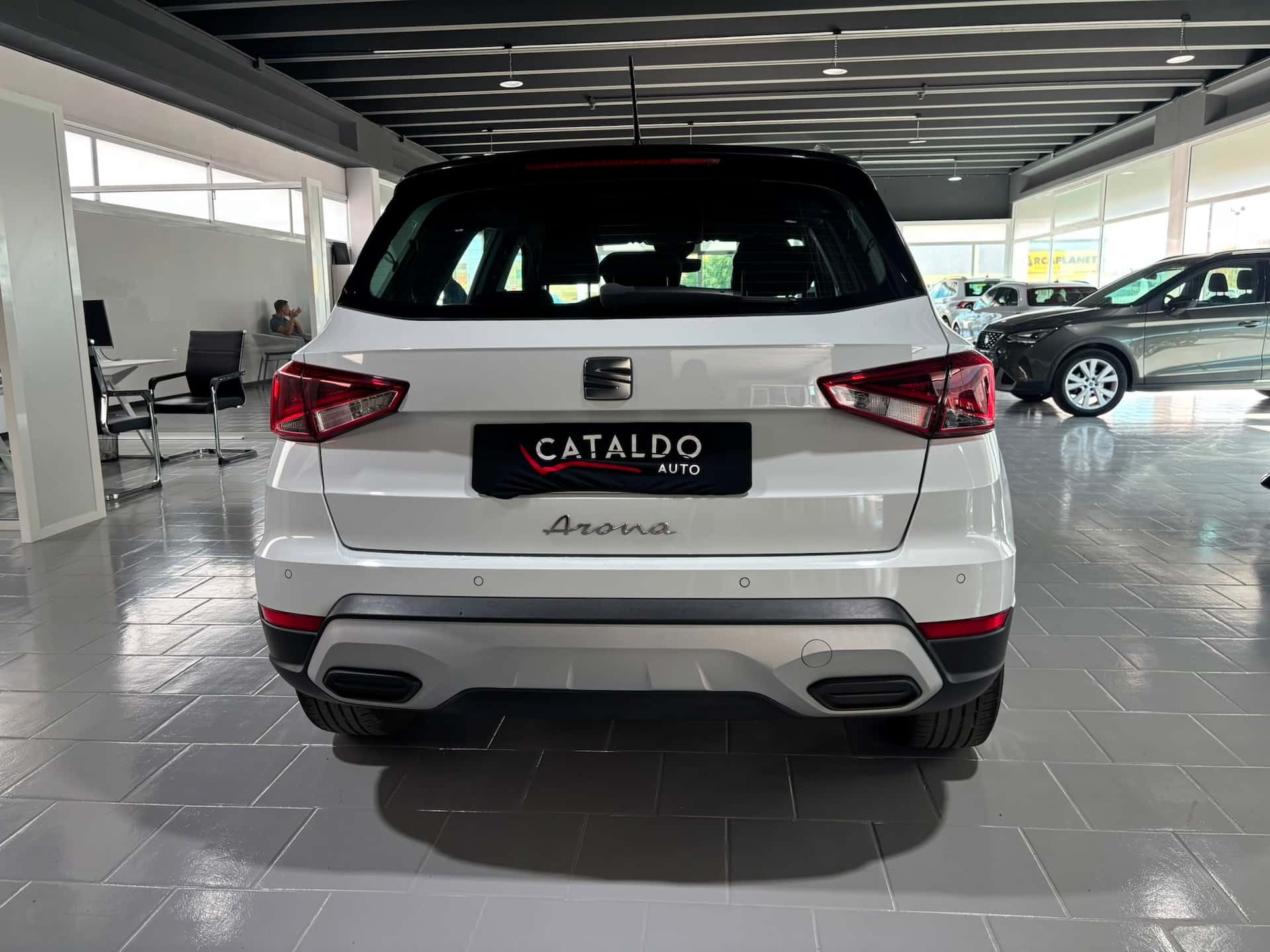 SEAT Arona 2022 1.0 ecotsi Xperience 95cv - Immagine 4