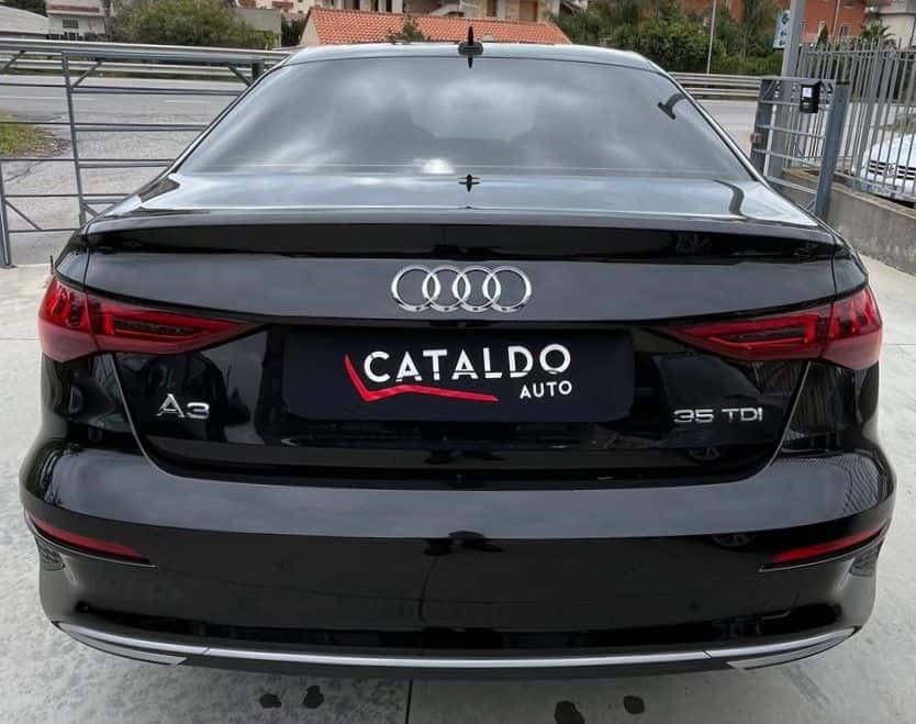 Audi A3 2020 Sedan 35 2.0 tdi S line edition s-tronic - Immagine 3