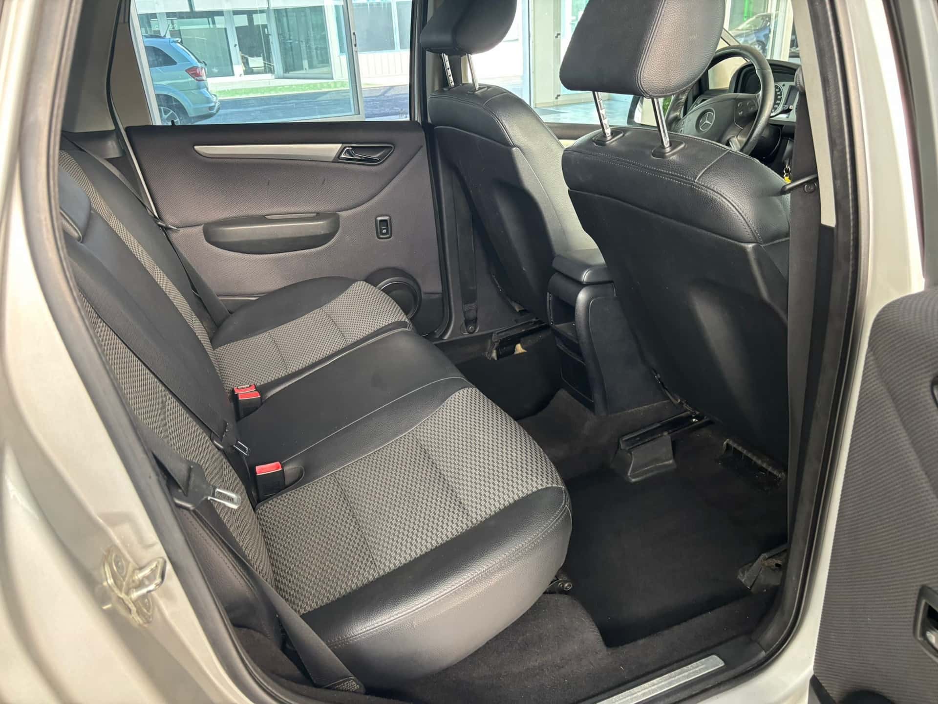 Mercedes-Benz B 200 Classe B - T245 cdi Sport FL - Immagine 18