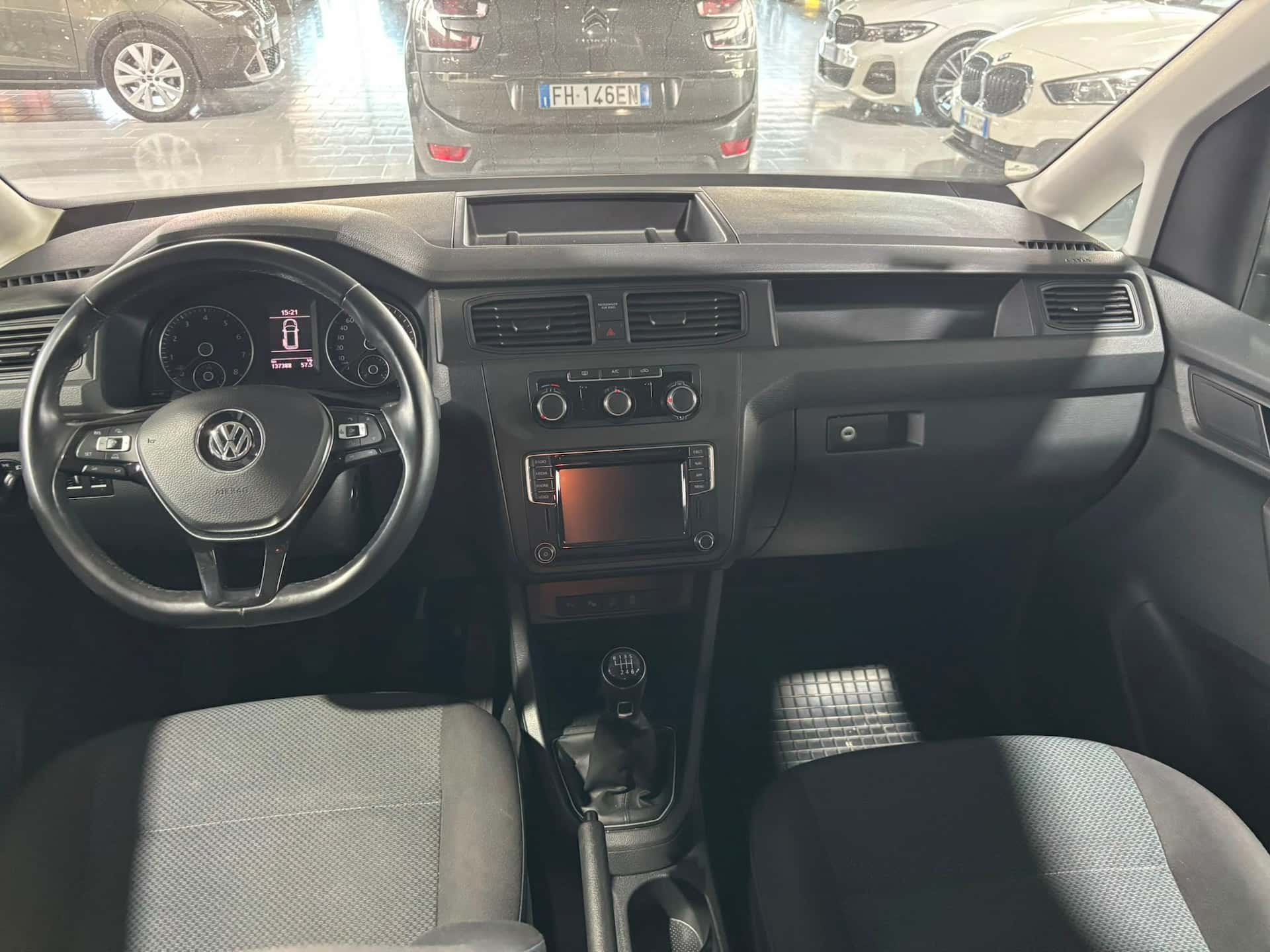 VOLKSWAGWEN CADDY 1.4 CONCEPTLINE TGI  - Immagine 11