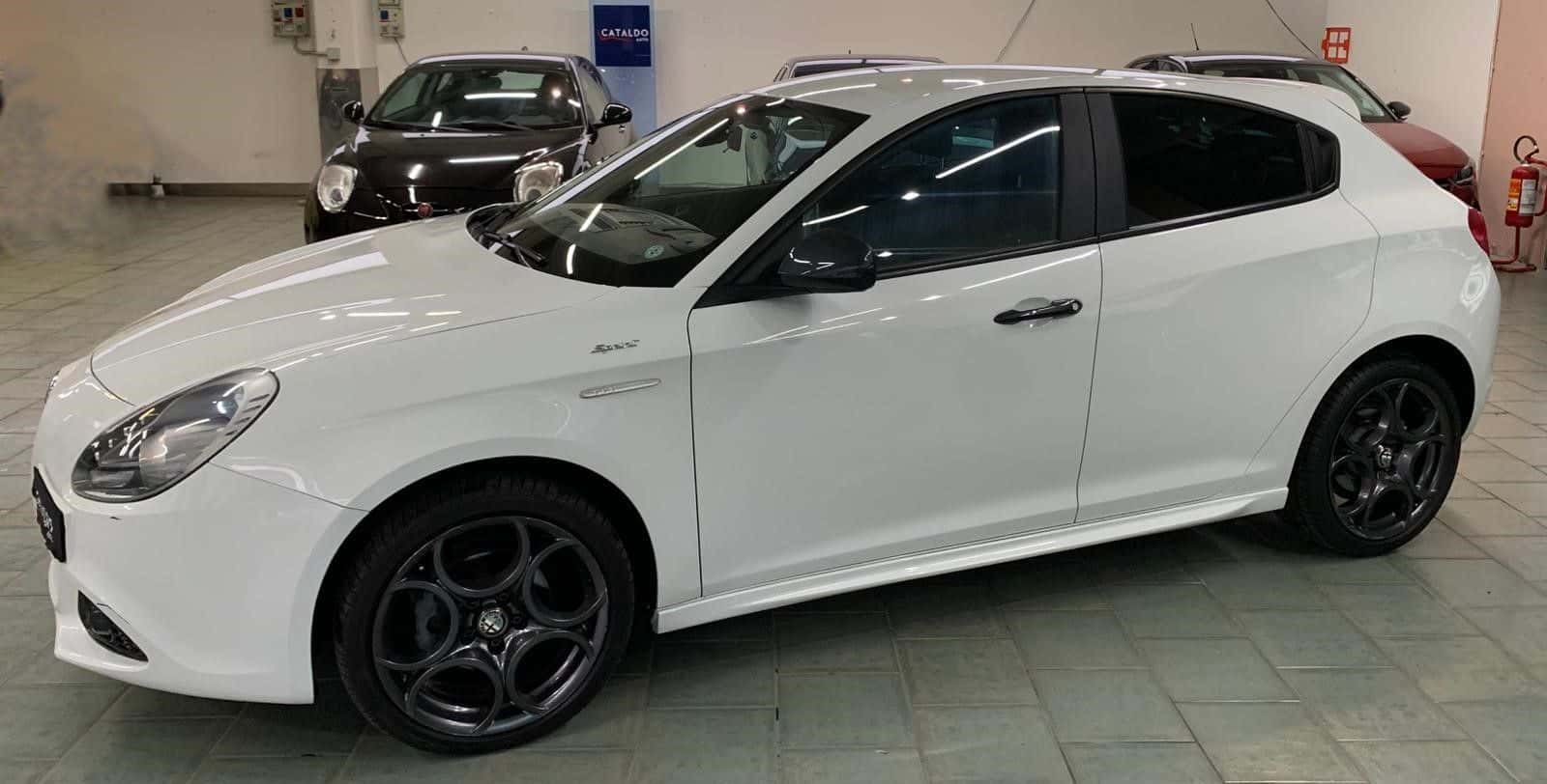 Alfa Romeo Giulietta 1.4 Turbo 120 CV GPL Sprint - Immagine 2