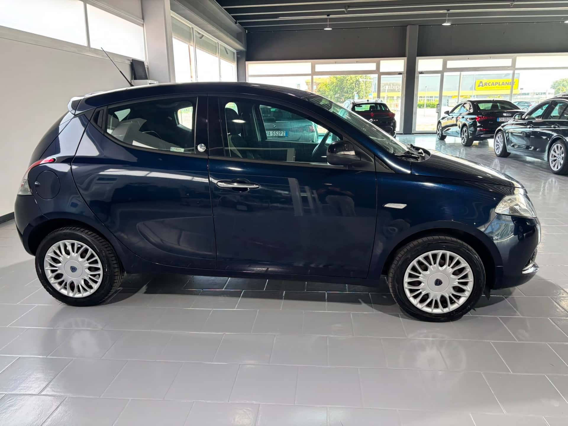 Lancia Ypsilon III 2015 1.2 Silver ecochic Gpl 69cv - Immagine 6