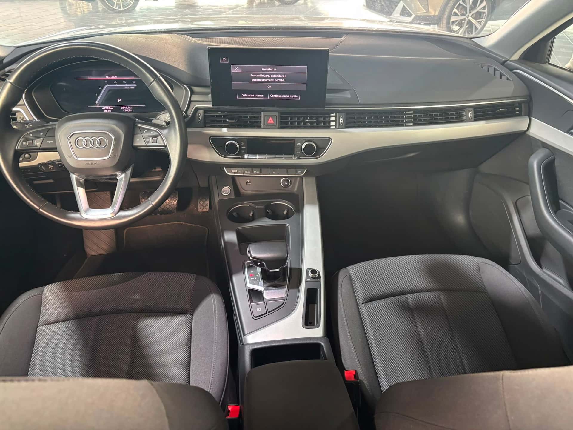 Audi A4 V 2019 Avant 35 2.0 tdi mhev Business Advanced 163cv s-tronic - Immagine 11