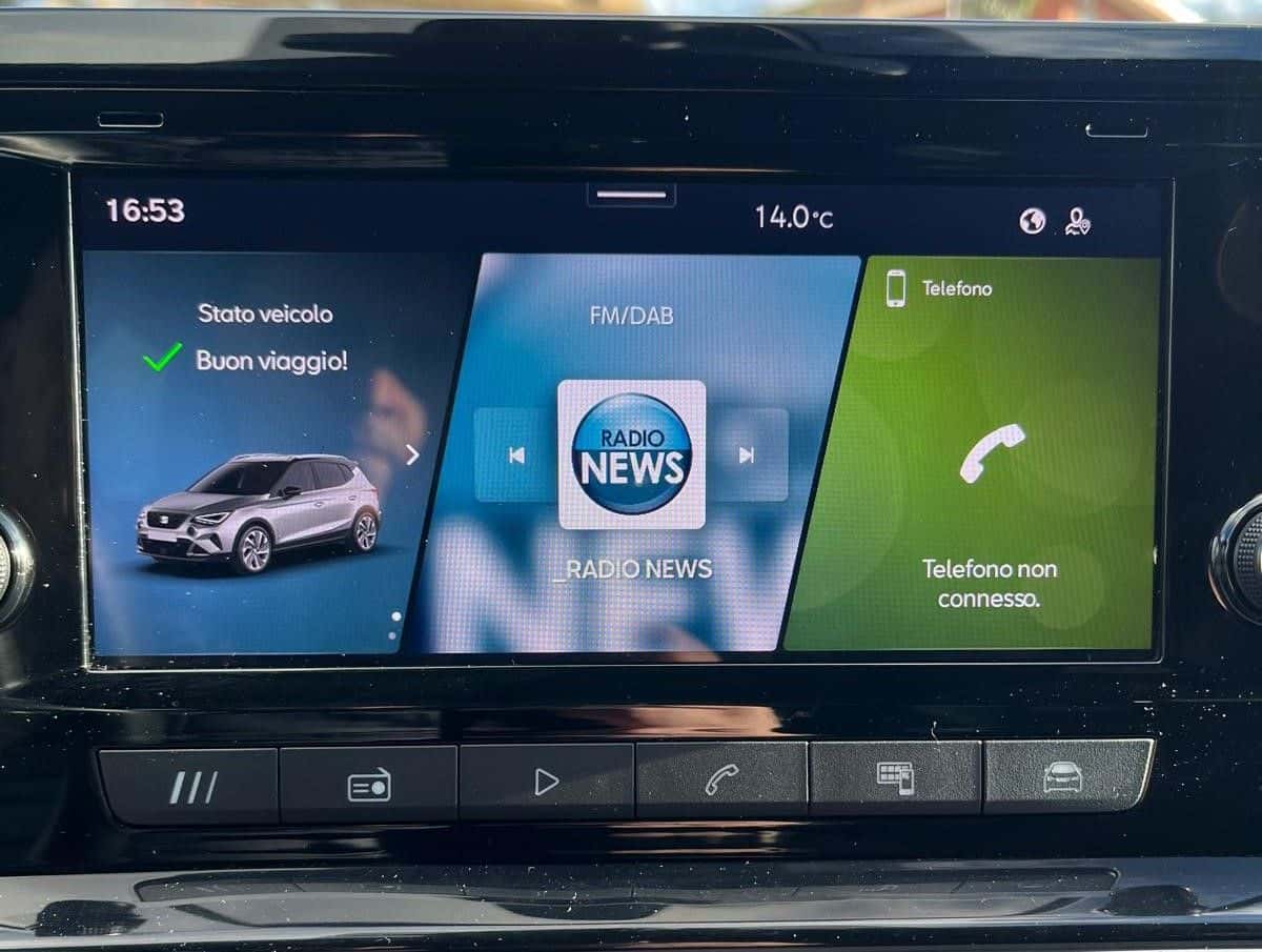 SEAT Arona 2022 1.0 ecotsi FR 95cv - Immagine 11