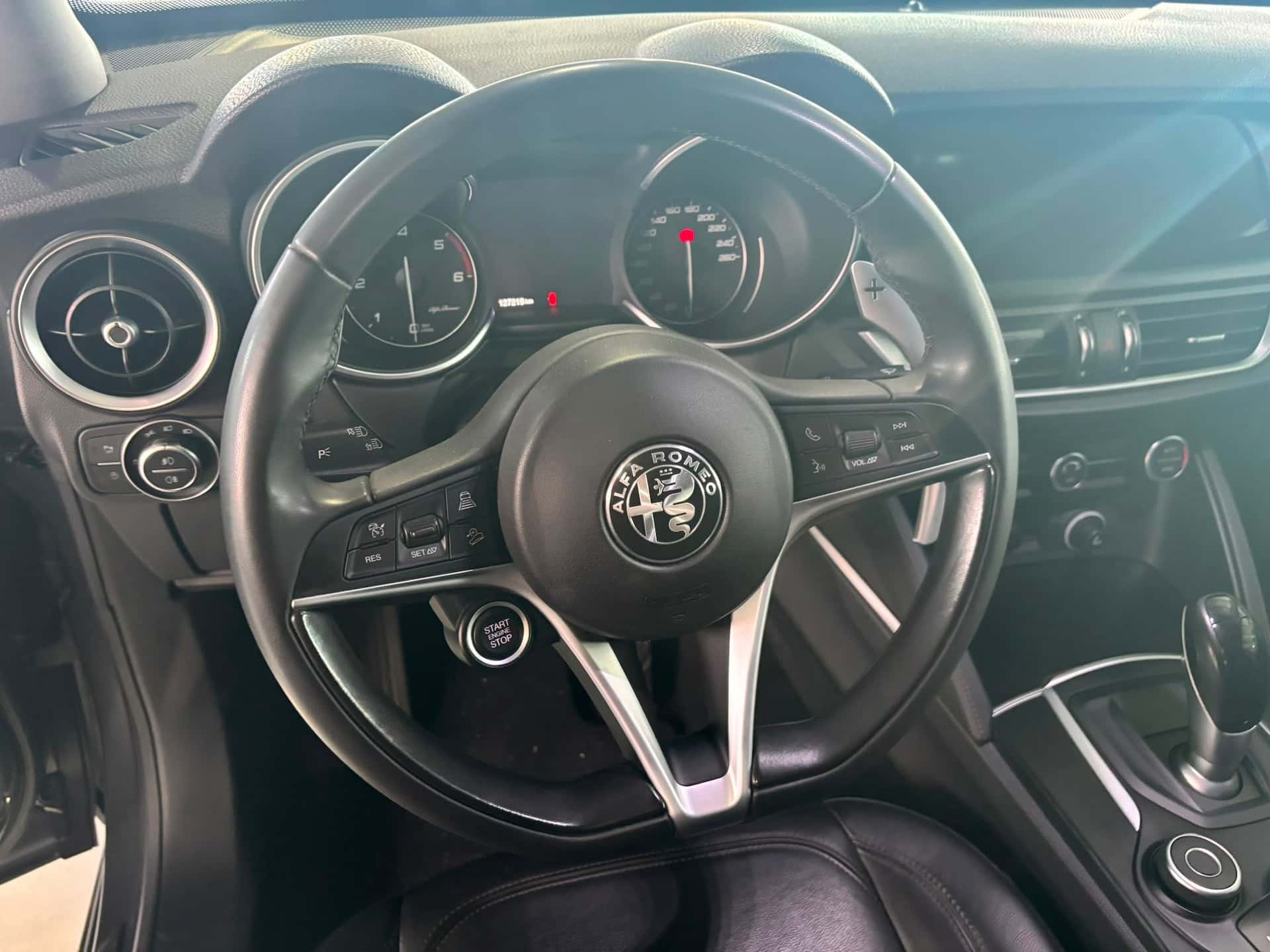 Alfa Romeo Stelvio 2.2 t Executive Q4 210cv auto my19 - Immagine 12