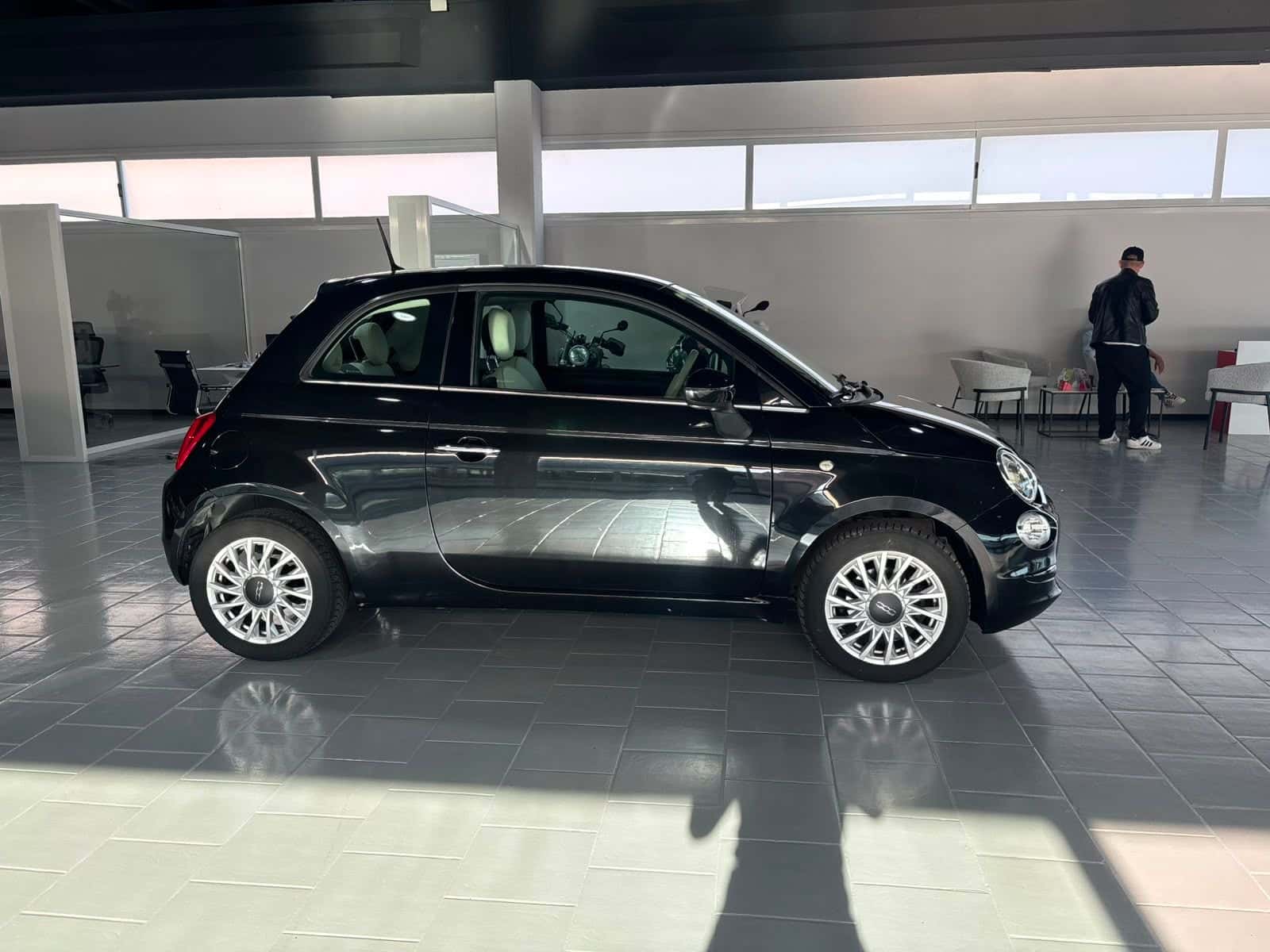 Fiat 500 III 2015 1.2 Lounge 69cv - Immagine 6