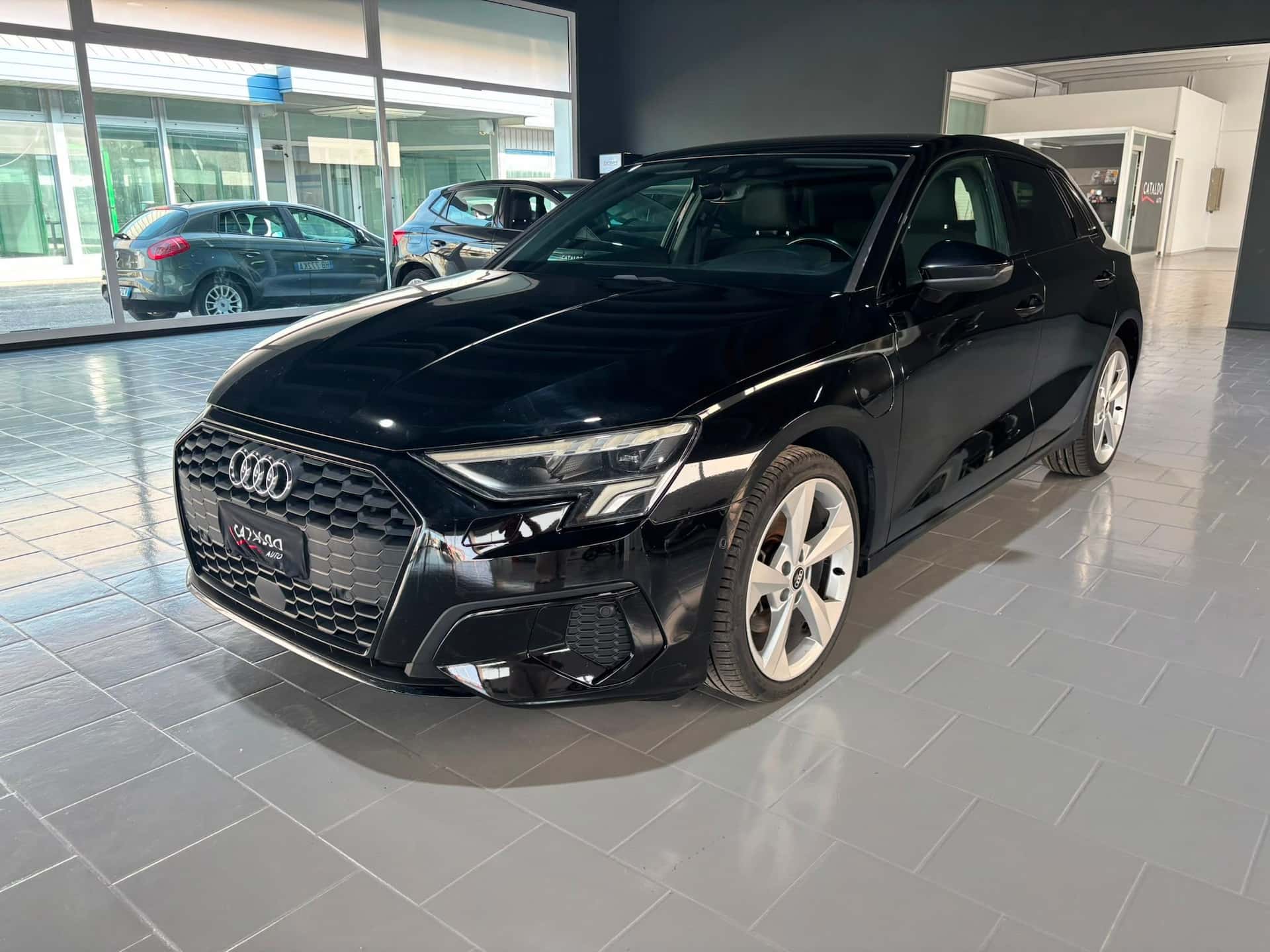 Audi A3 IV 2020 Sportback 40 1.4 tfsi e Business Advanced s-tronic - Immagine 1