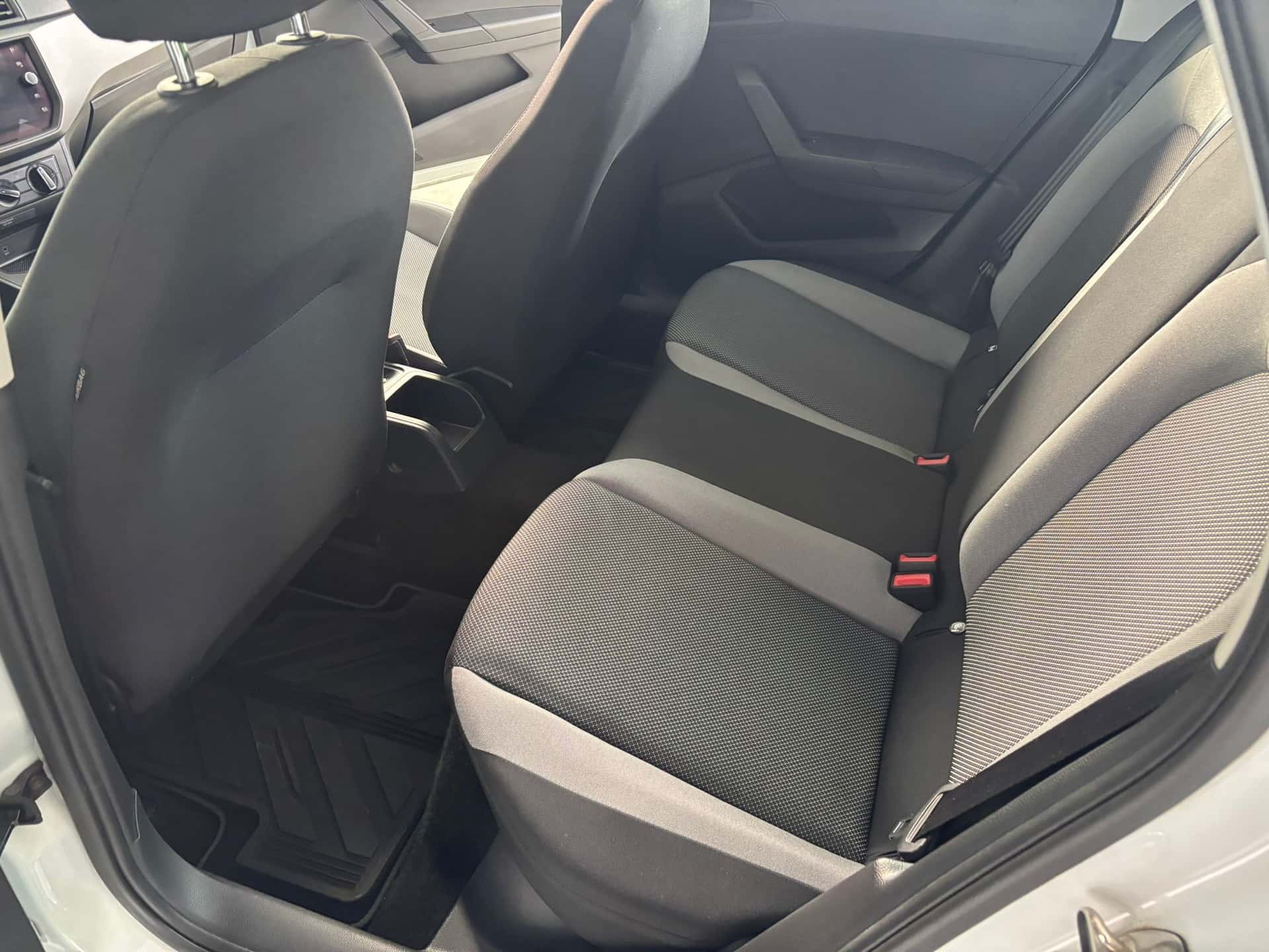 SEAT Ibiza V 2017 1.6 tdi Business 95cv - Immagine 19