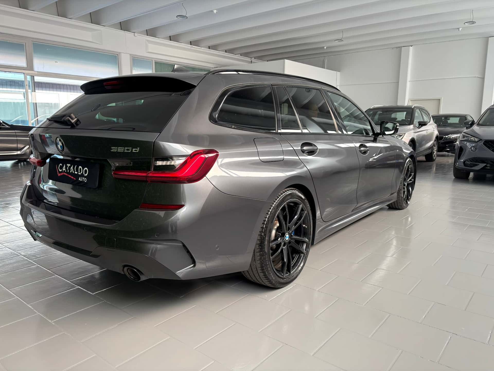 BMW 320 Serie 3 G21 2019 320d Touring mhev 48V Msport auto - Immagine 5