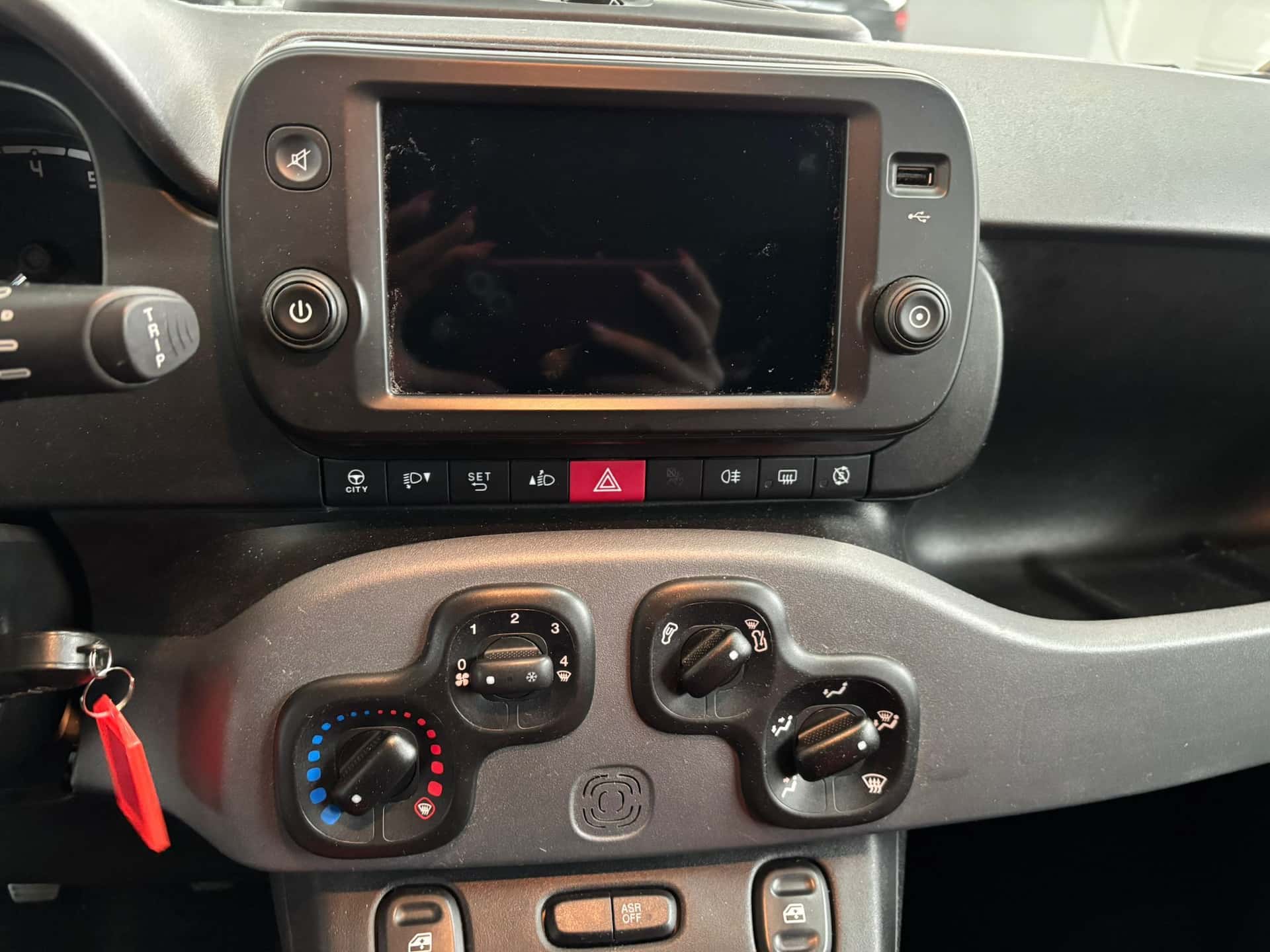 Fiat Panda III 2021 1.0 firefly hybrid  - Immagine 14