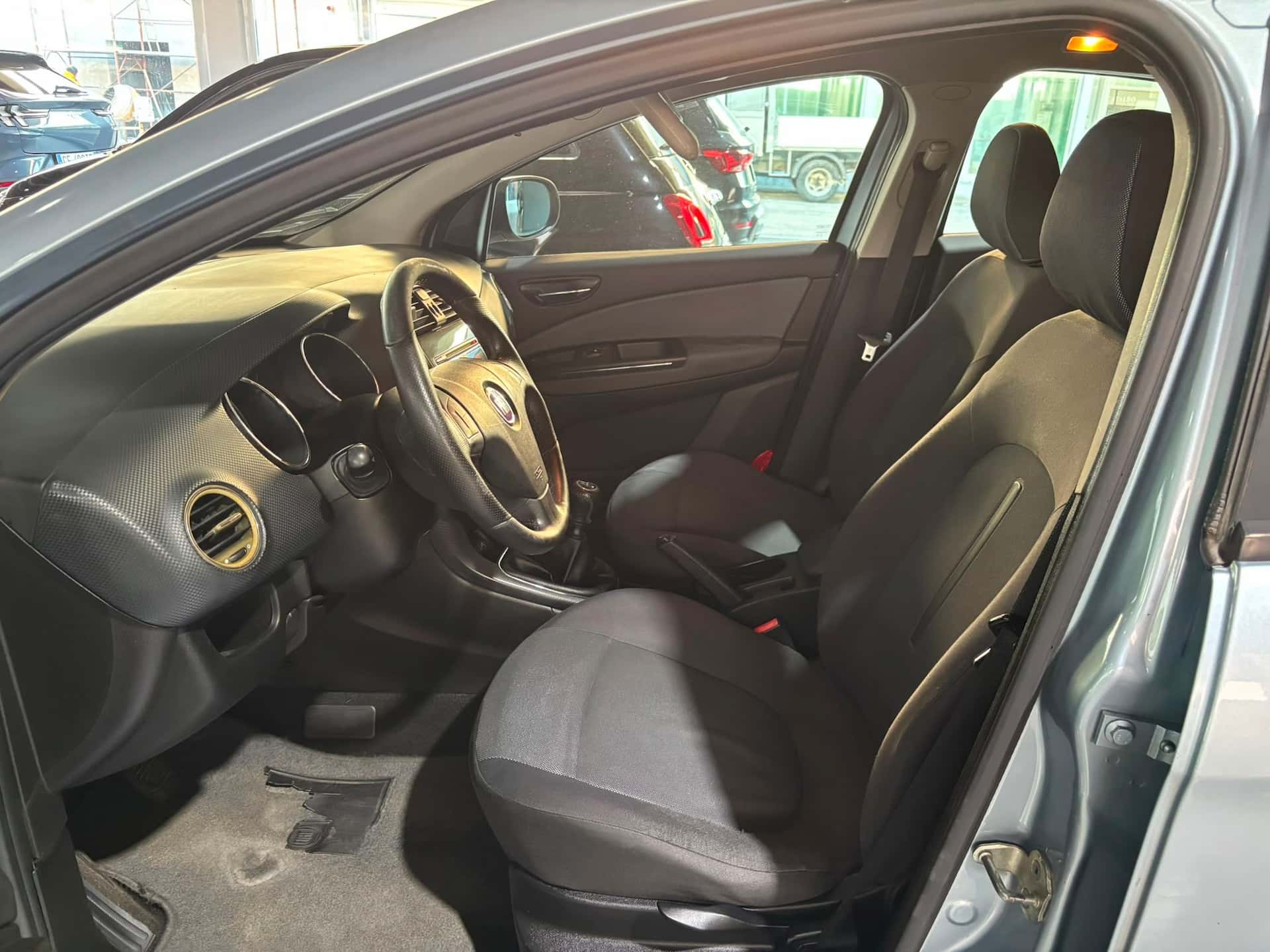 FIAT BRAVO II 2007 1.9 MJT DYNAMIC  - Immagine 10