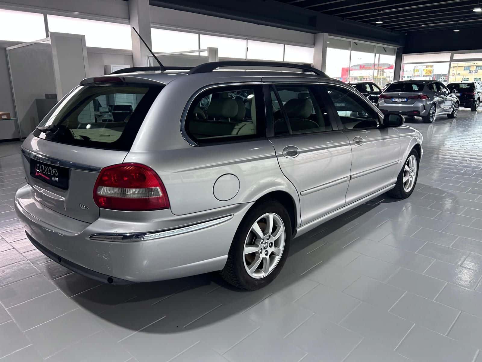 Jaguar X-Type Station Wagon 2.0d Classic E4 - Immagine 5