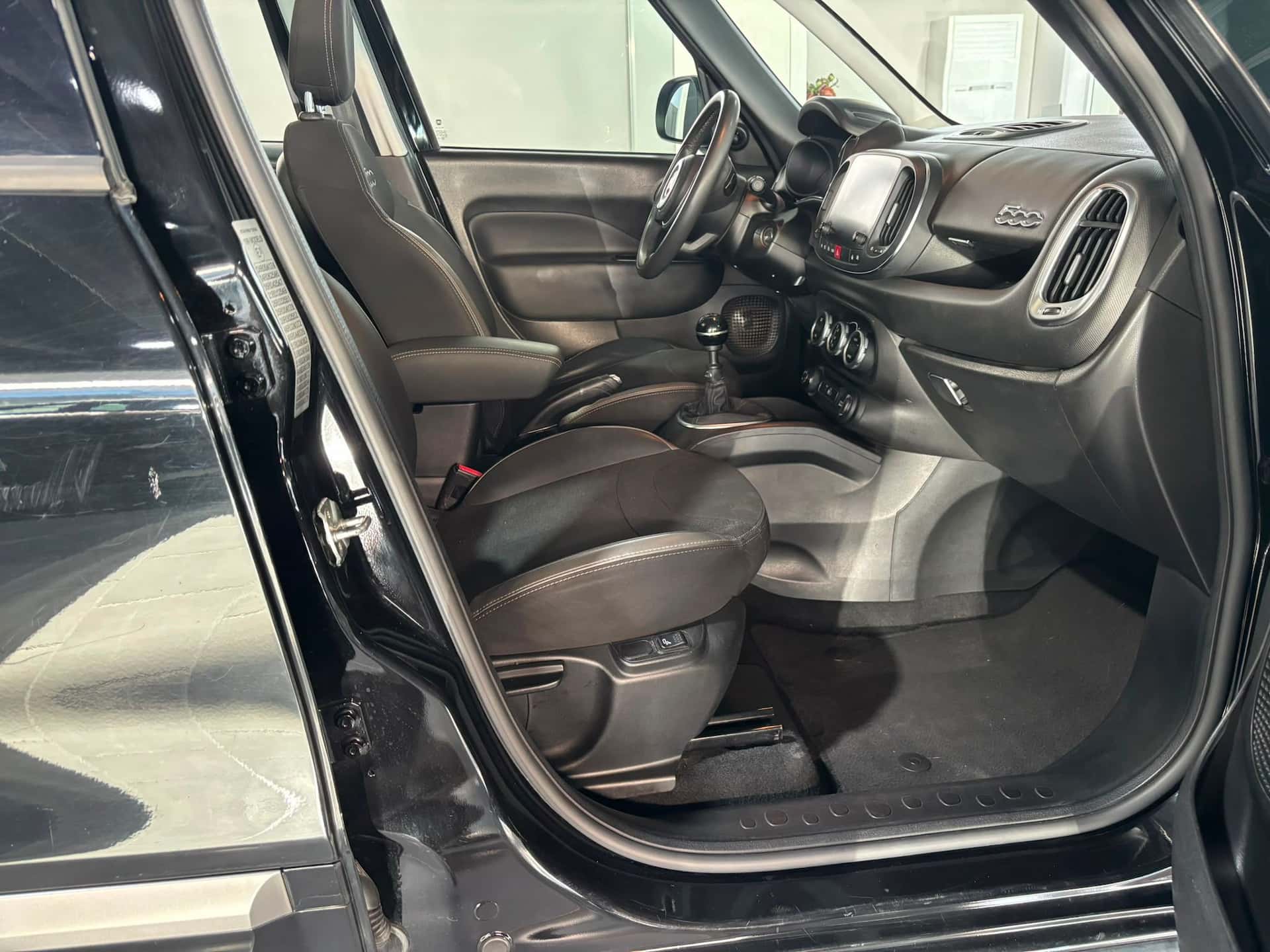 Fiat 500L 2017 Cross 1.3 mjt 95cv - Immagine 16