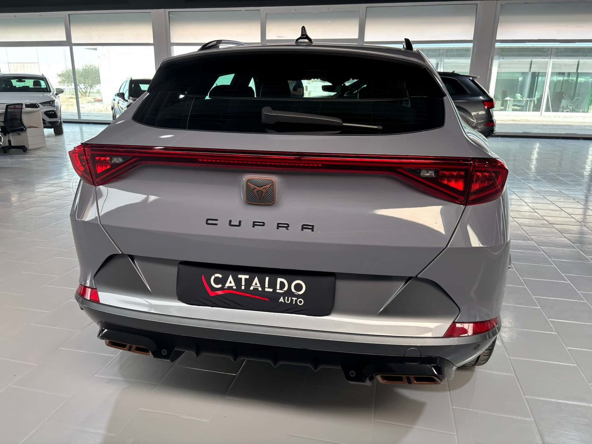 CUPRA Formentor 2020 1.4 e-hybrid 204cv dsg - Immagine 4