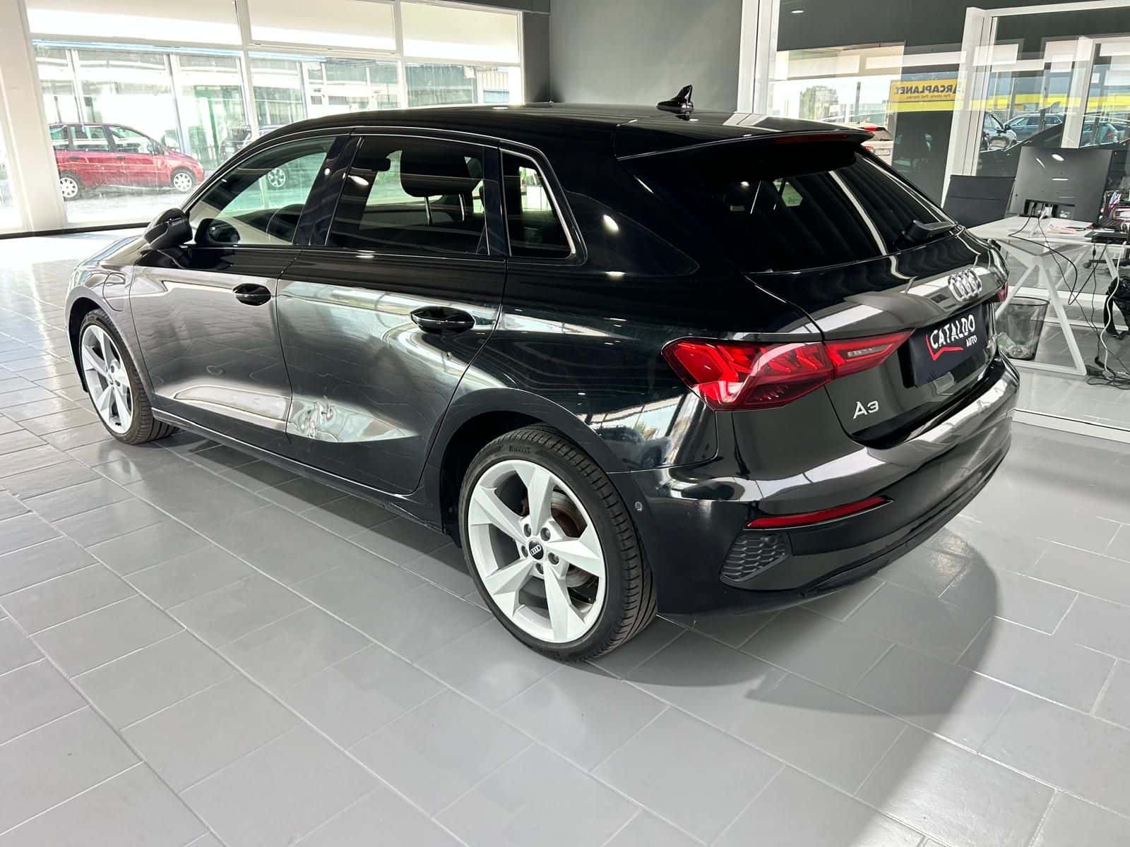 Audi A3 IV 2020 Sportback 40 1.4 tfsi e Business Advanced s-tronic - Immagine 3