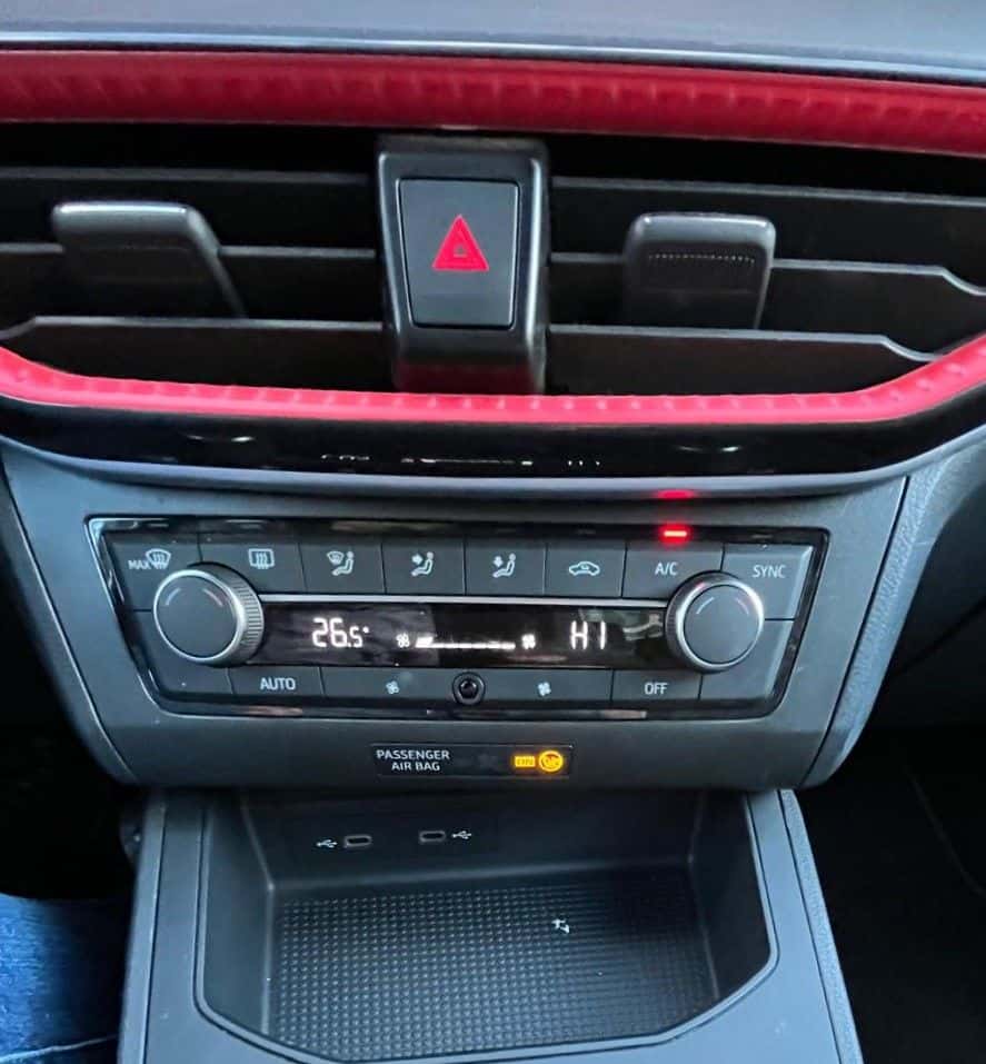 Seat Ibiza 1.0 EcoTSI 95 CV 5 porte FR - Immagine 12