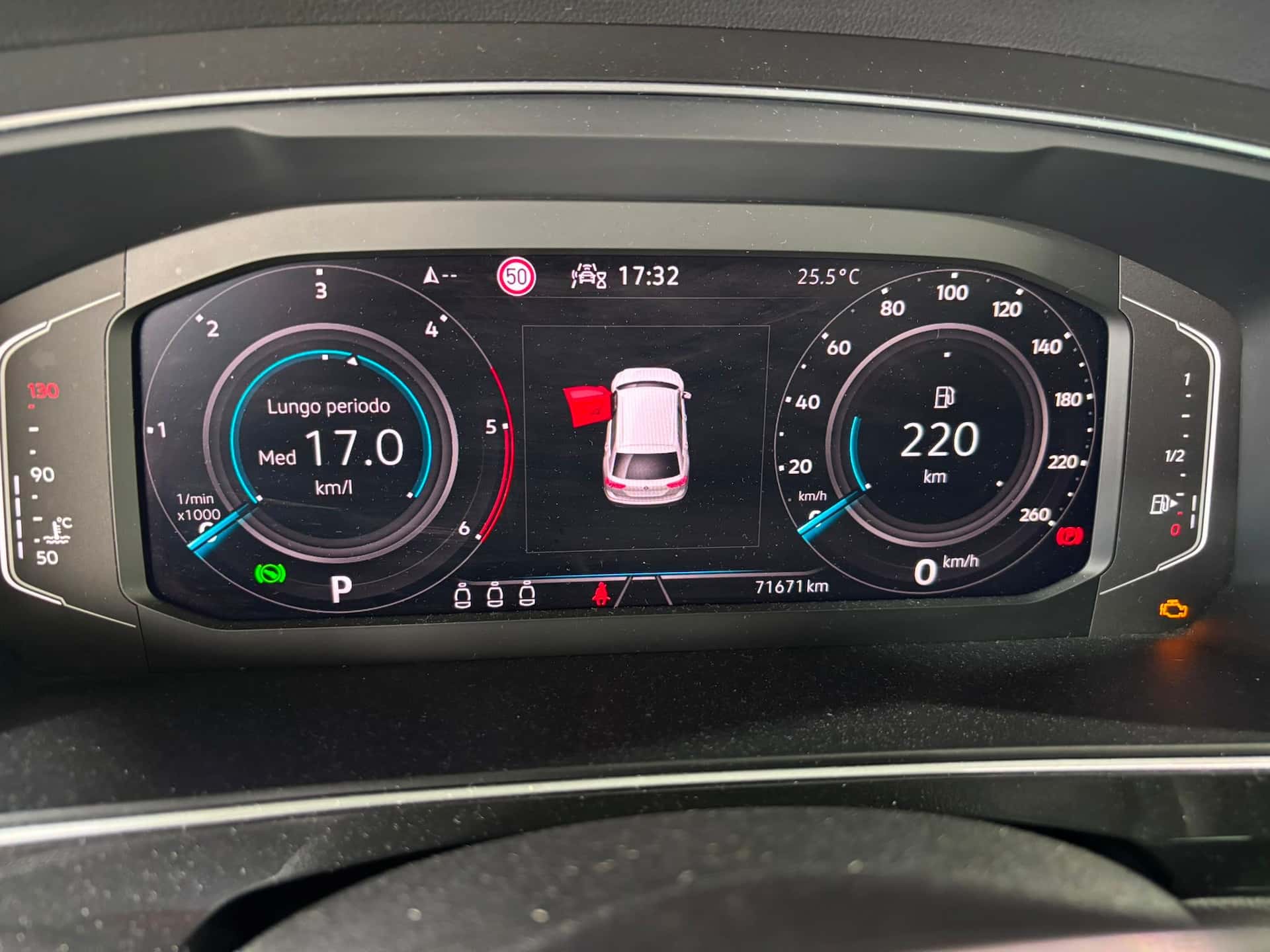 Volkswagen Tiguan II 2021 2.0 tdi Elegance 150cv dsg - Immagine 13